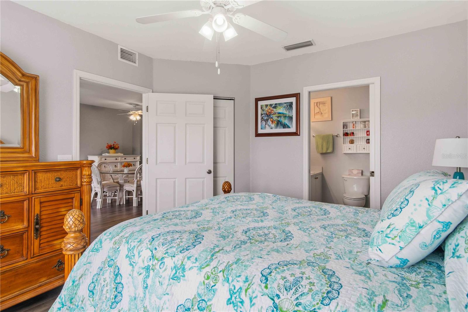 Image 36 of 54 For 19385 Water Oak Drive 304