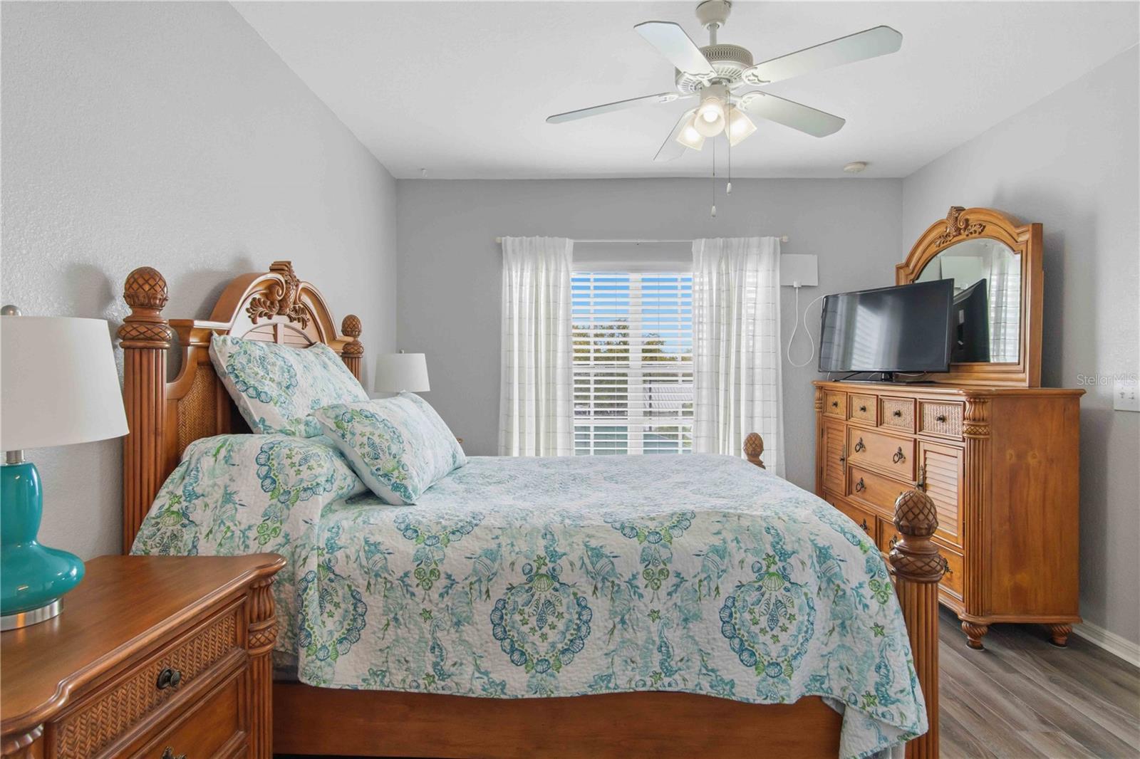 Image 38 of 54 For 19385 Water Oak Drive 304