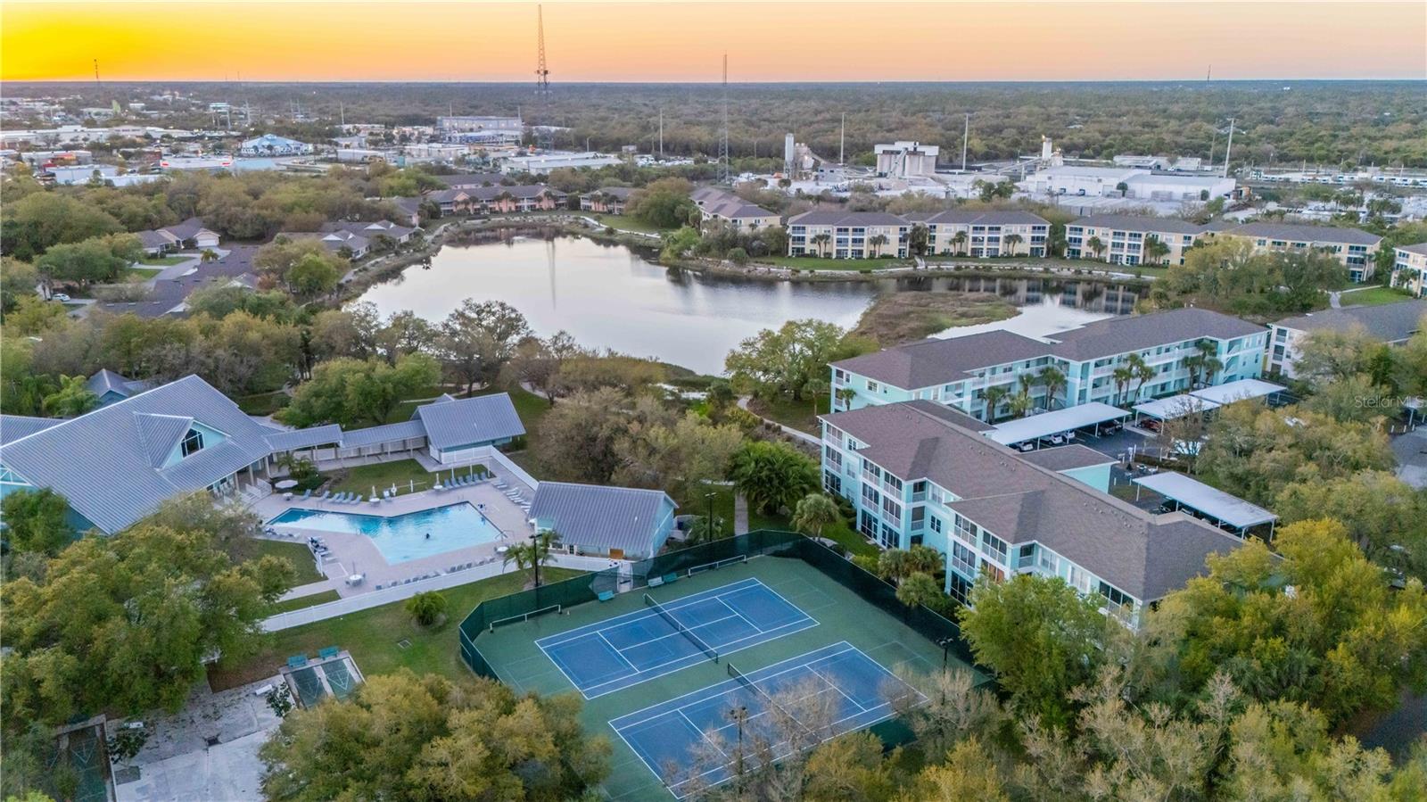 Image 53 of 54 For 19385 Water Oak Drive 304