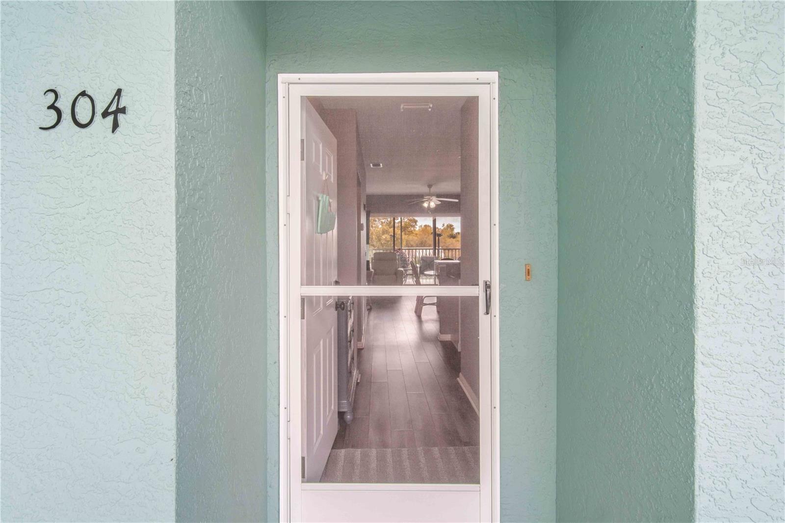 Image 7 of 54 For 19385 Water Oak Drive 304