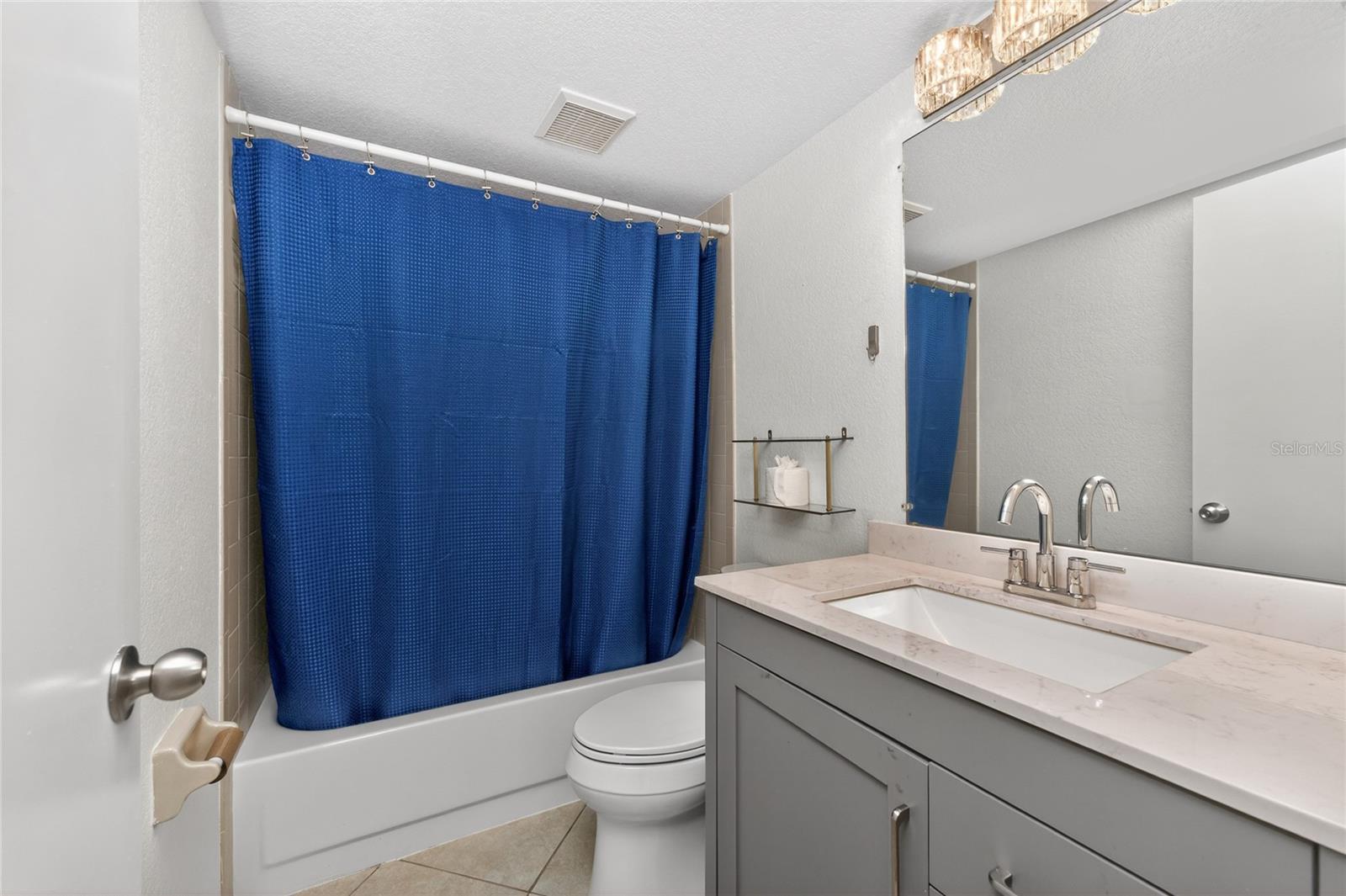 Image 23 of 38 For 2601 Marion Avenue 42a