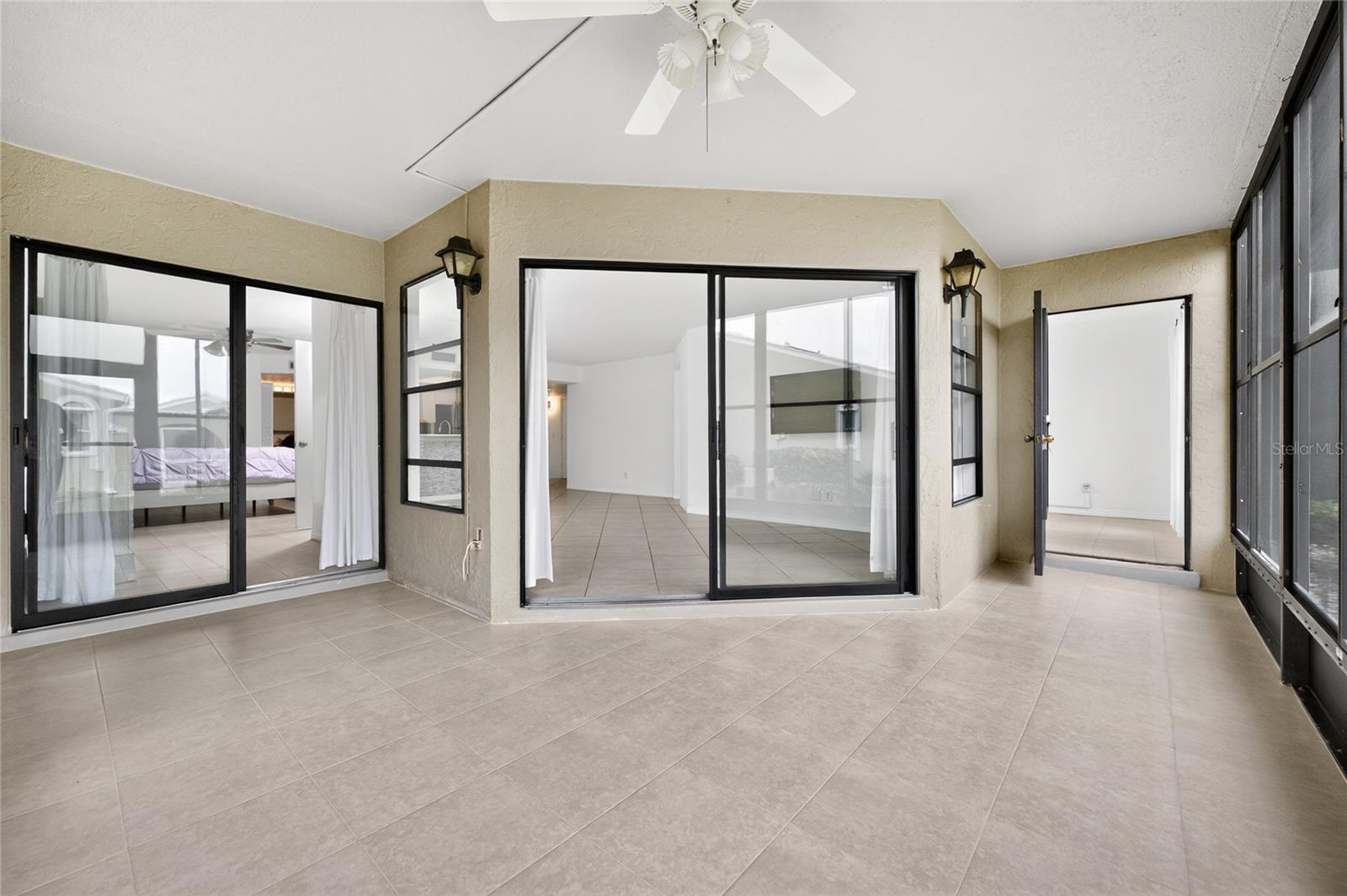 Image 25 of 38 For 2601 Marion Avenue 42a