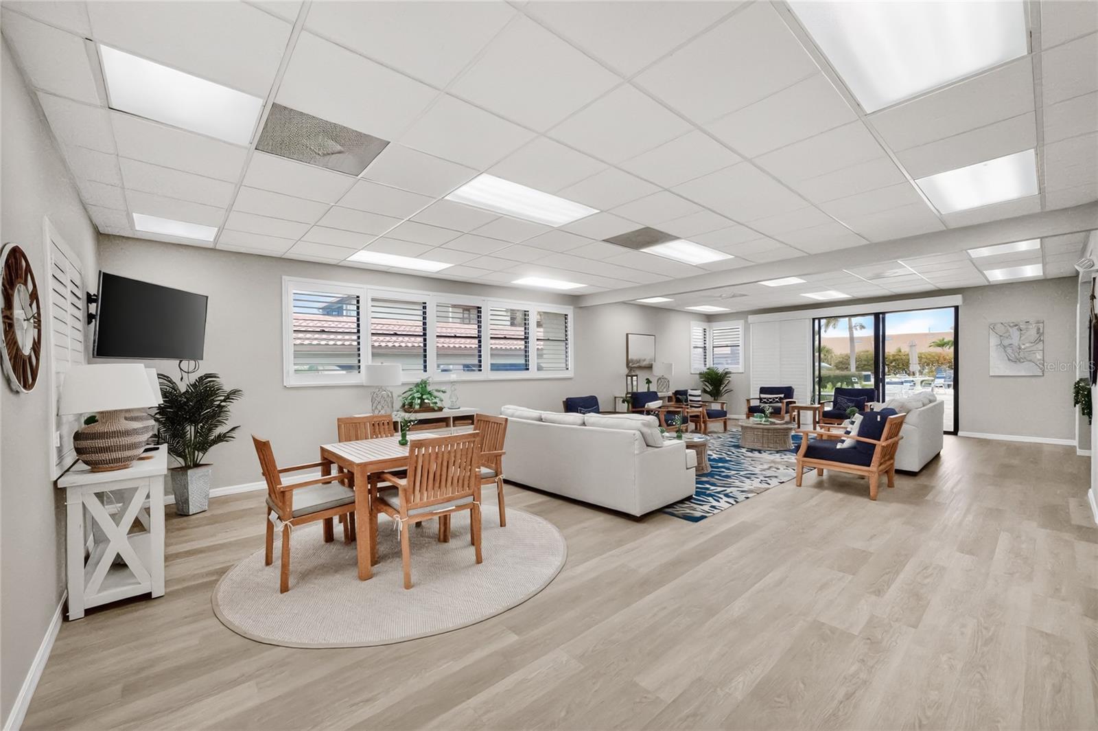 Image 36 of 38 For 2601 Marion Avenue 42a