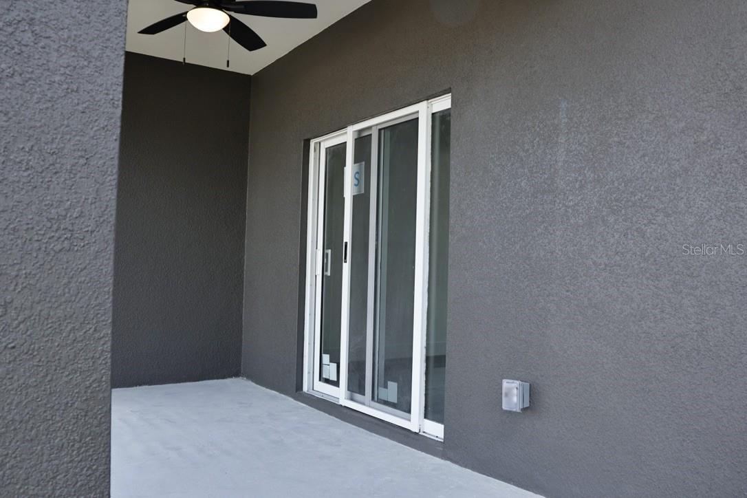 Image 15 of 32 For 721 Ivan Avenue S