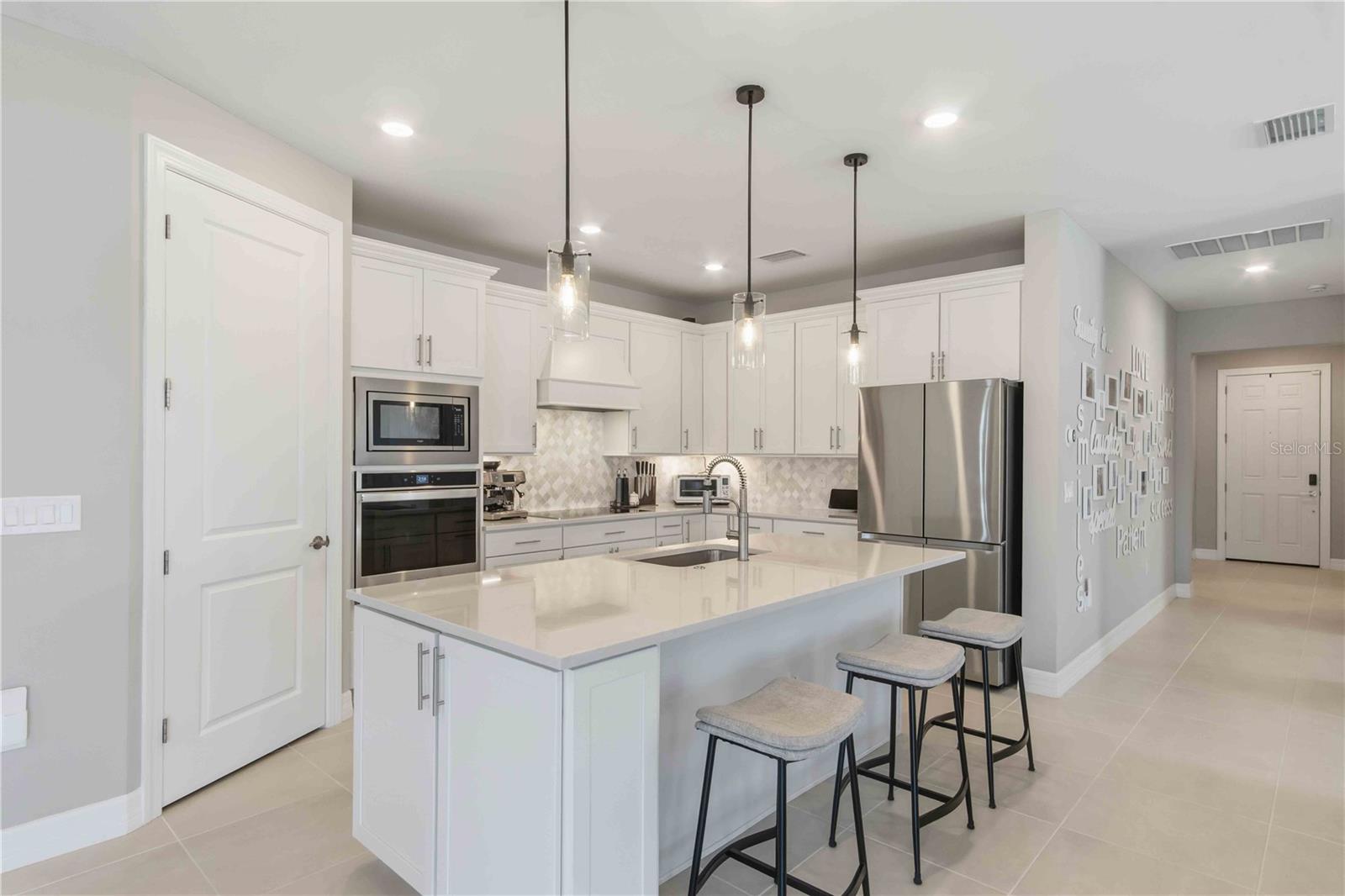 Image 22 of 86 For 2414 Gabel Oak Drive