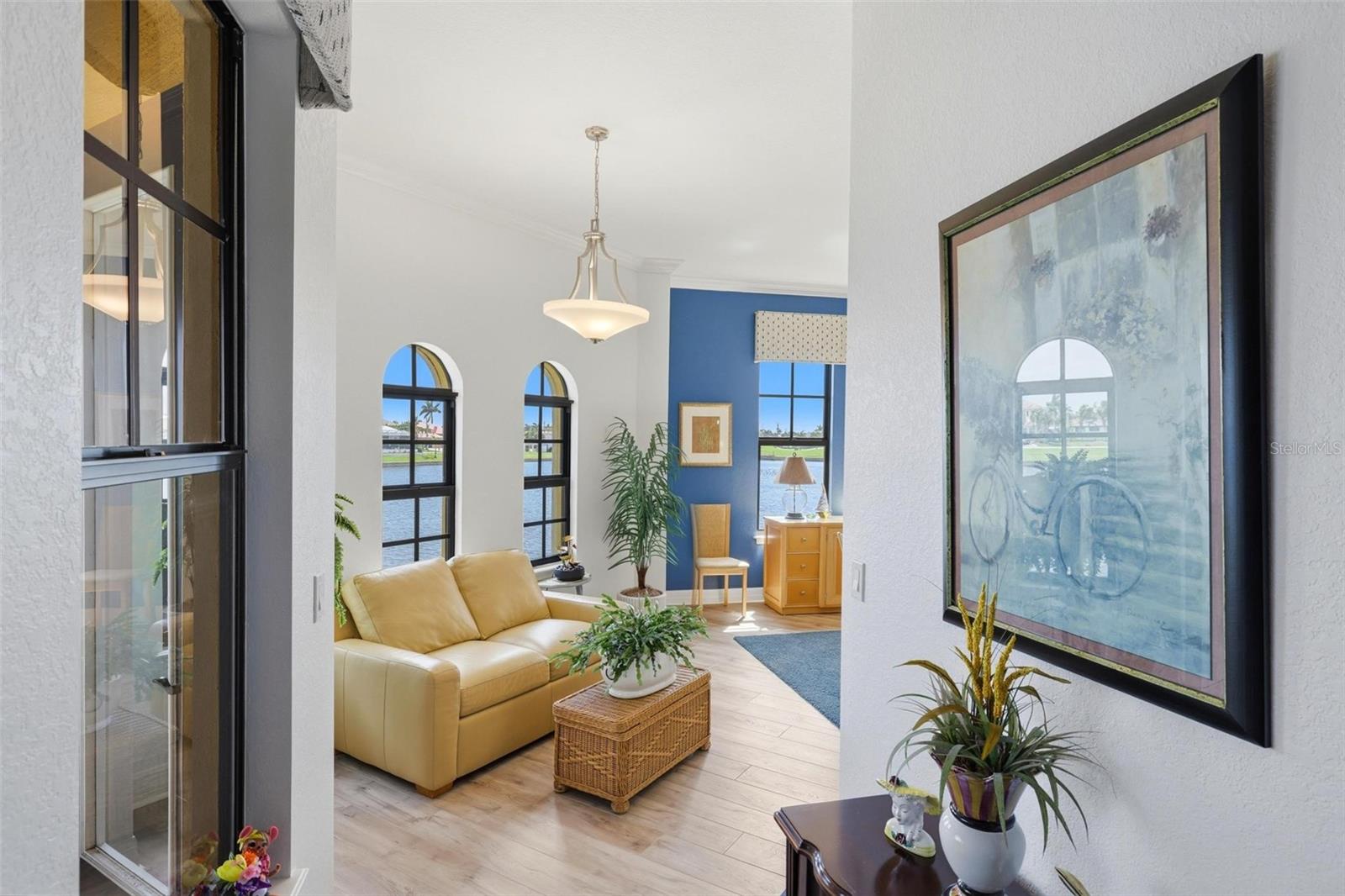 Image 16 of 57 For 96 Vivante Boulevard 9625