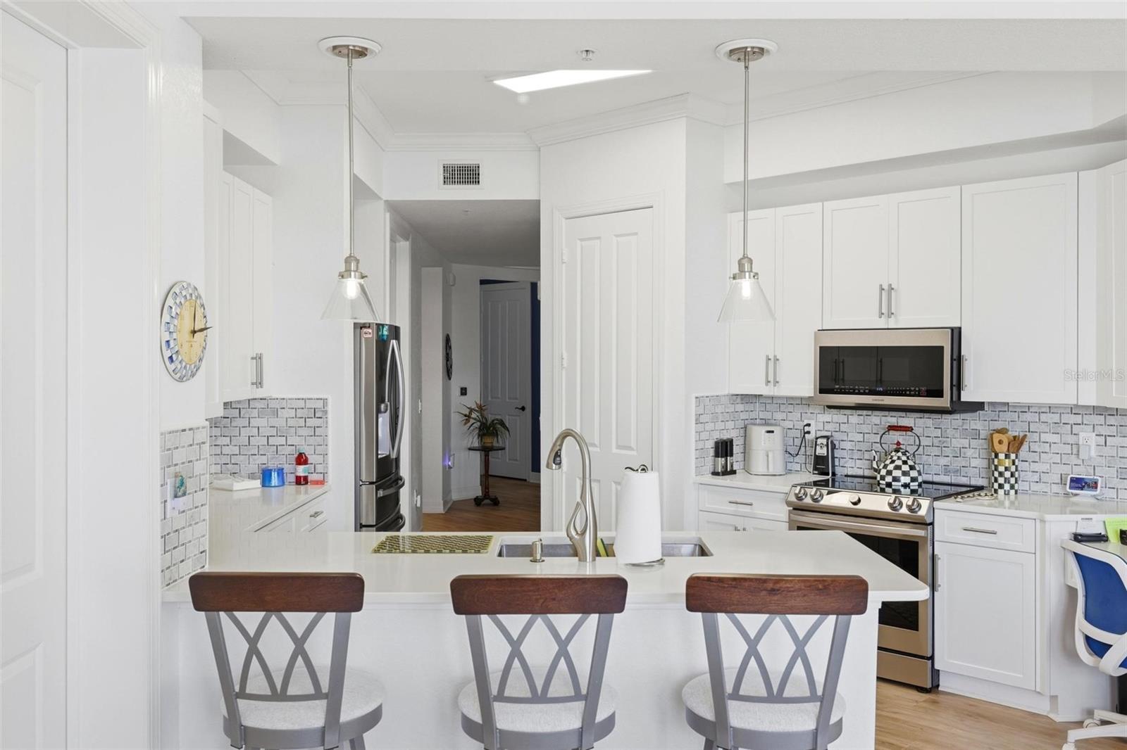 Image 23 of 57 For 96 Vivante Boulevard 9625