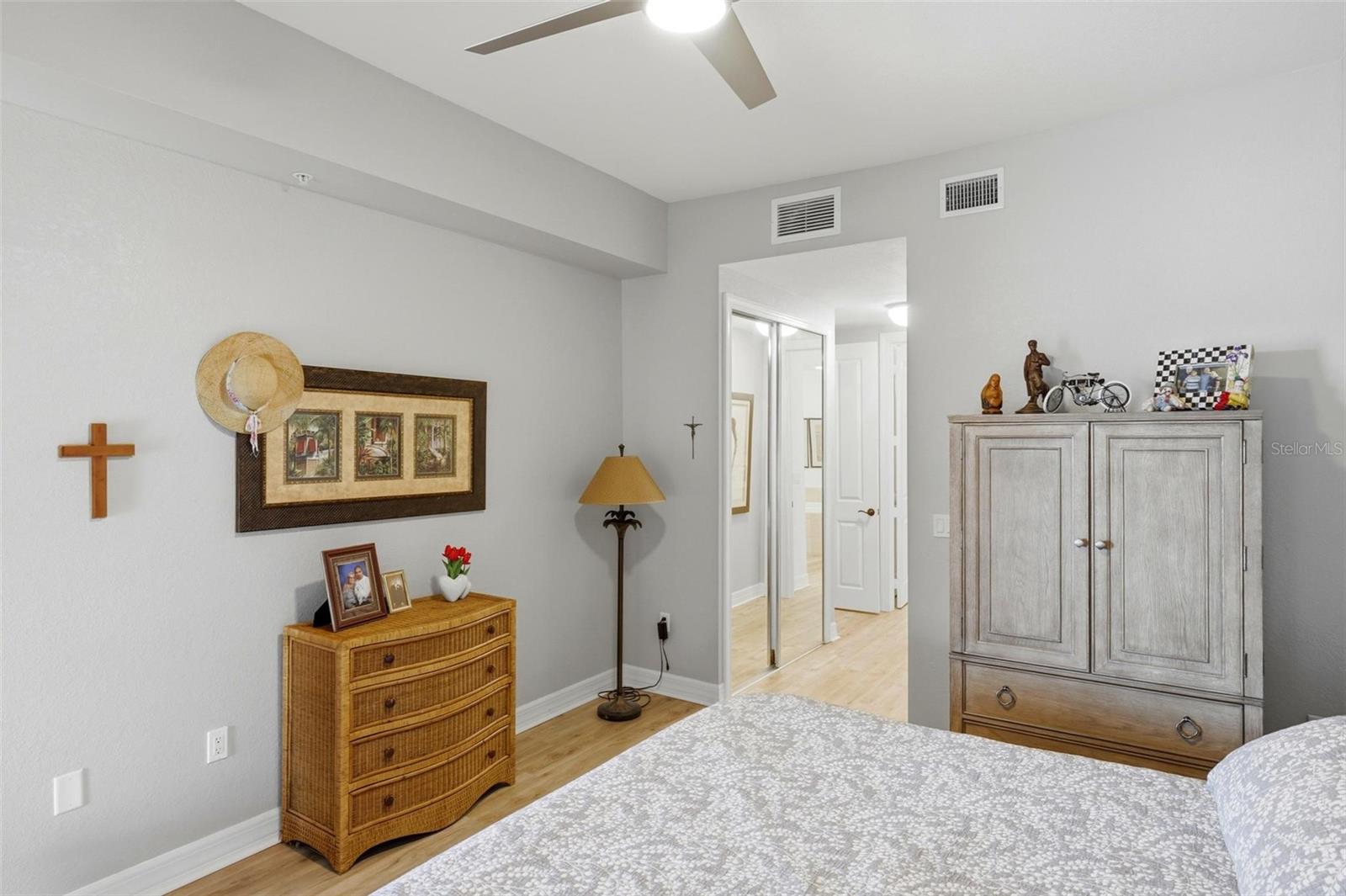 Image 38 of 57 For 96 Vivante Boulevard 9625