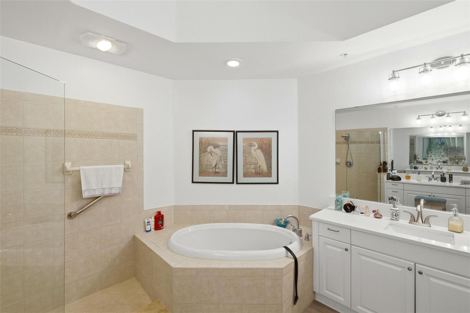 Image 39 of 57 For 96 Vivante Boulevard 9625