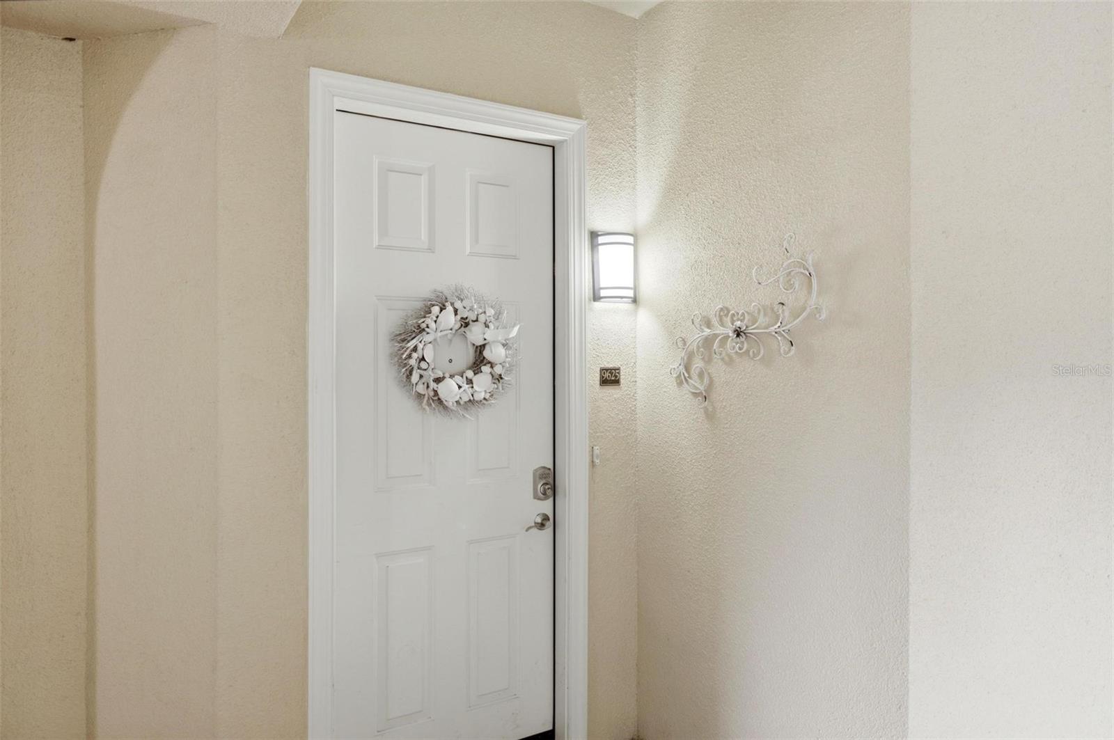 Image 43 of 57 For 96 Vivante Boulevard 9625