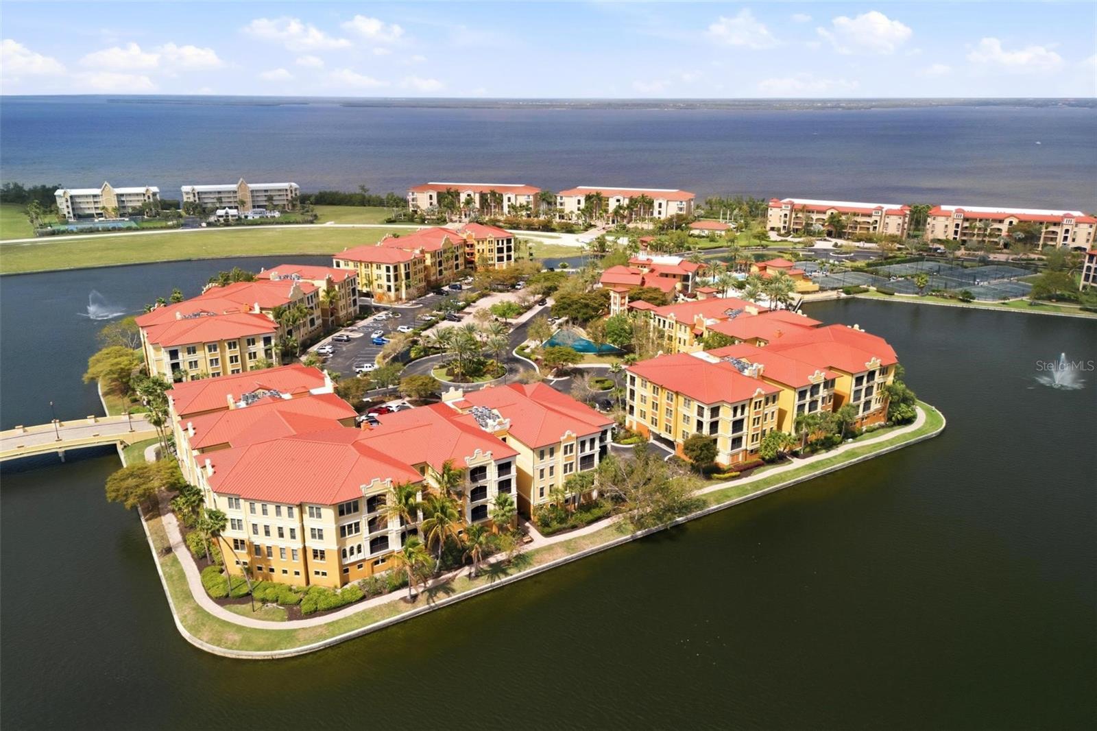 Image 52 of 57 For 96 Vivante Boulevard 9625