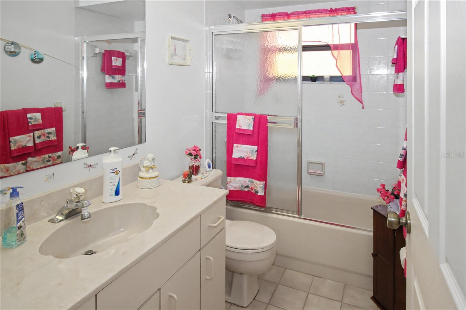 Image 10 of 16 For 191 Harrisburg Street