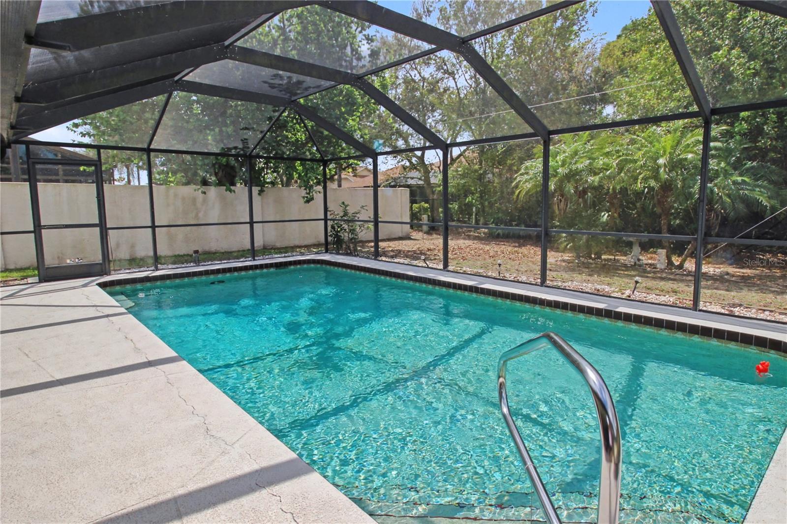 Image 15 of 16 For 191 Harrisburg Street