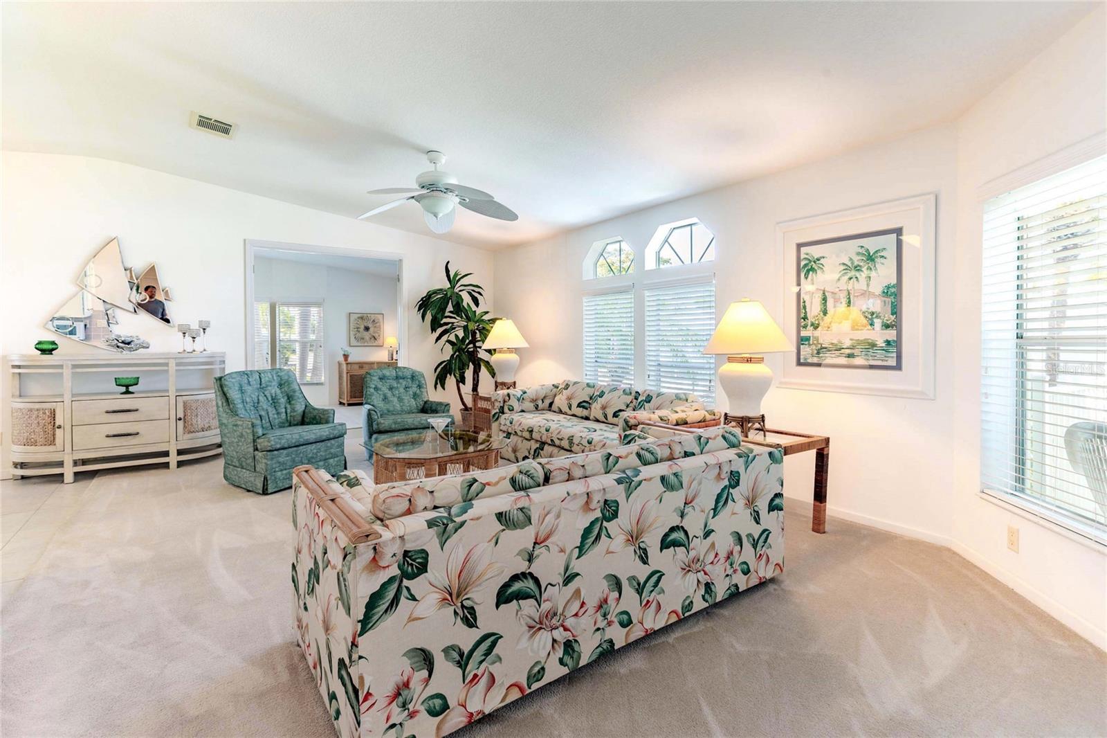 Image 10 of 50 For 2100 Kings Highway 729