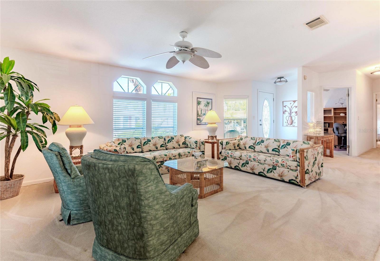 Image 12 of 50 For 2100 Kings Highway 729