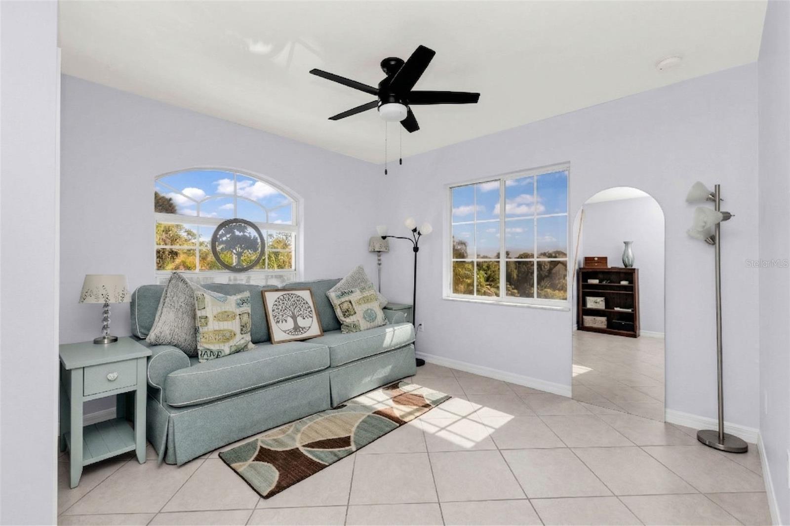 Image 17 of 26 For 12144 Egret  805