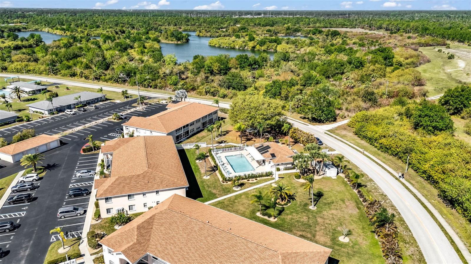 Image 24 of 26 For 12144 Egret  805