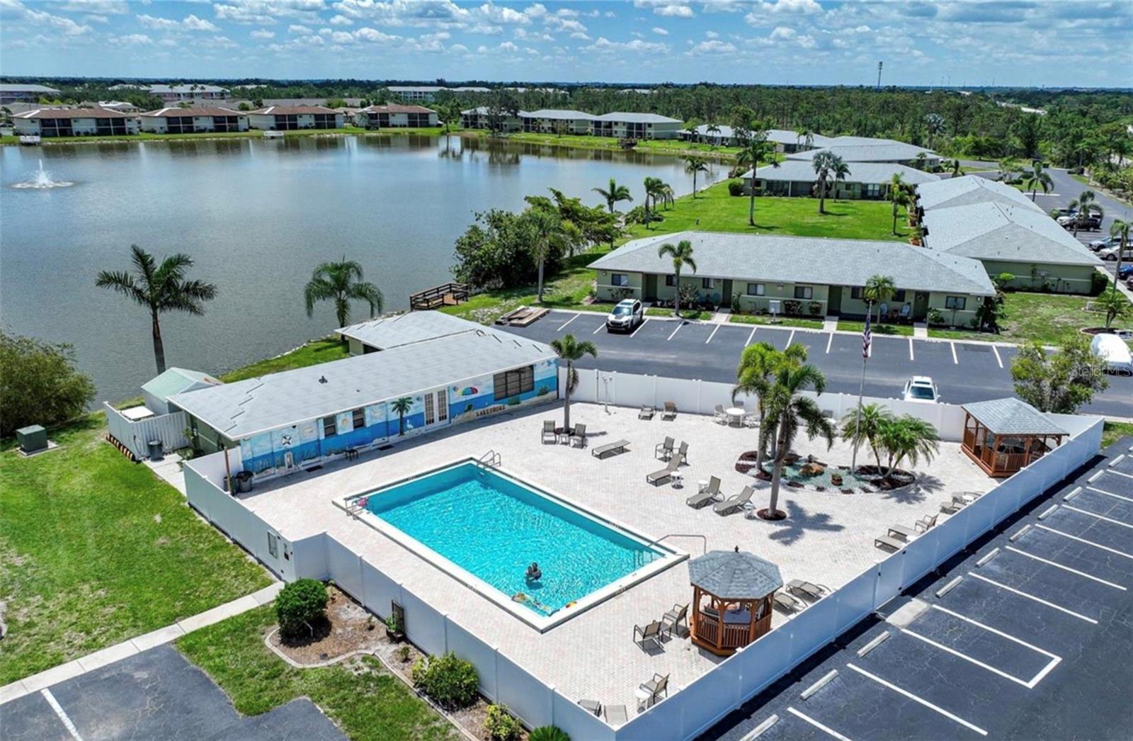 Image 30 of 40 For 25225 Rampart Boulevard 105