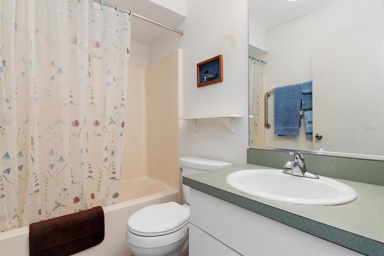 Image 25 of 51 For 921 Ohio Avenue