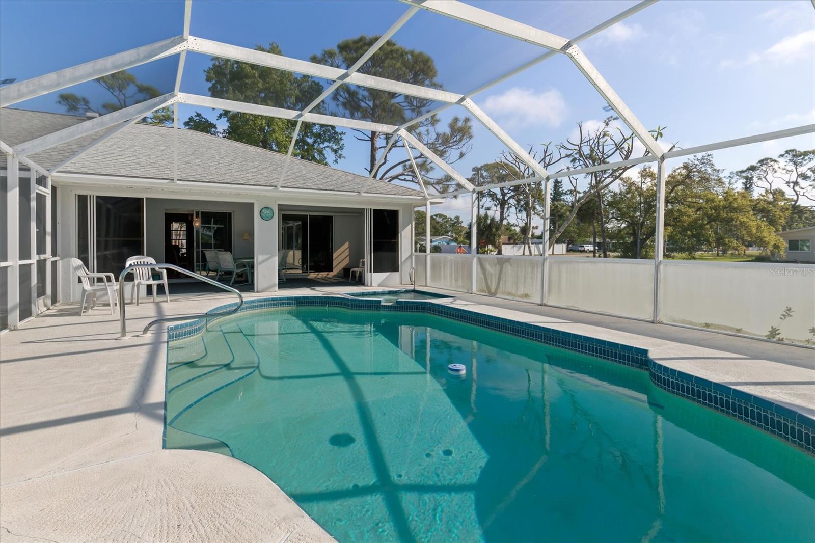 Image 33 of 51 For 921 Ohio Avenue