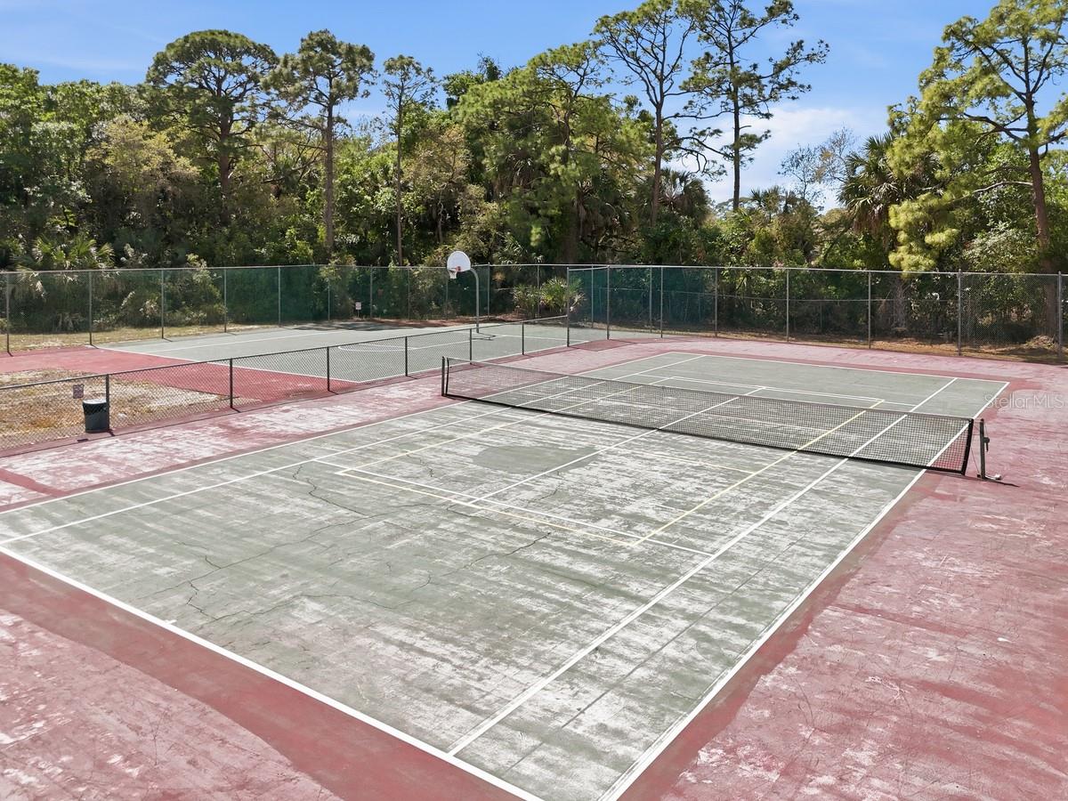 Image 24 of 31 For 26920 Spanish Gardens Drive