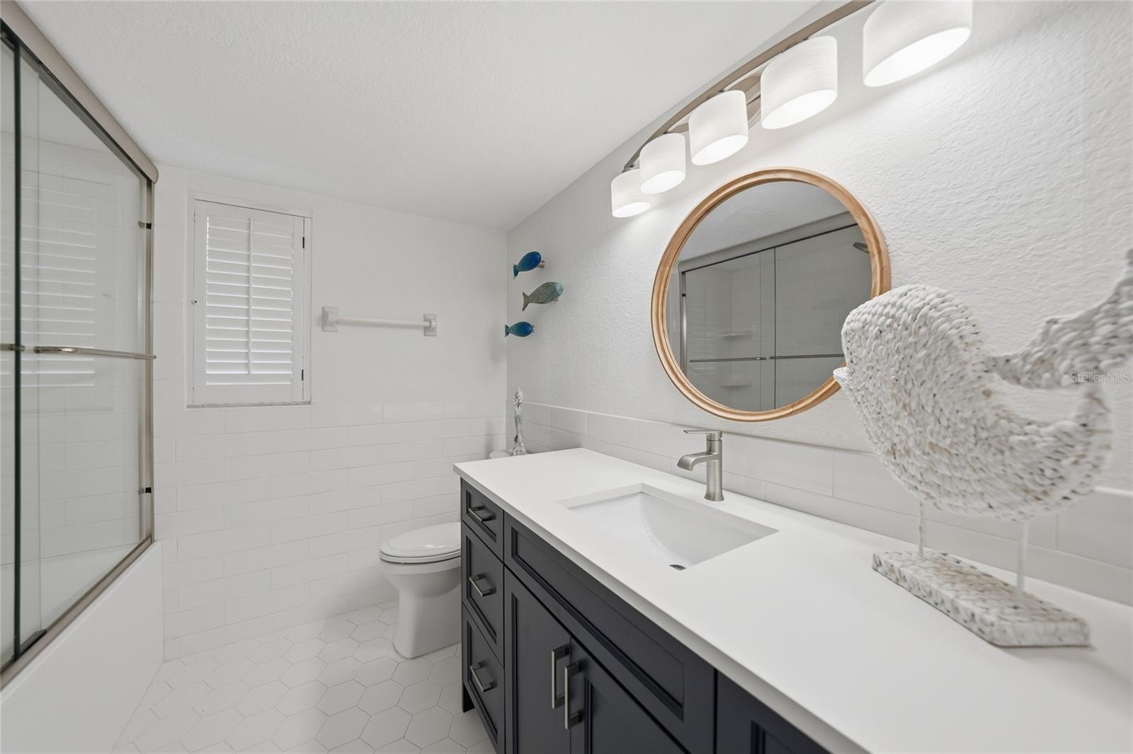 Image 15 of 100 For 208 Lewis Circle A1