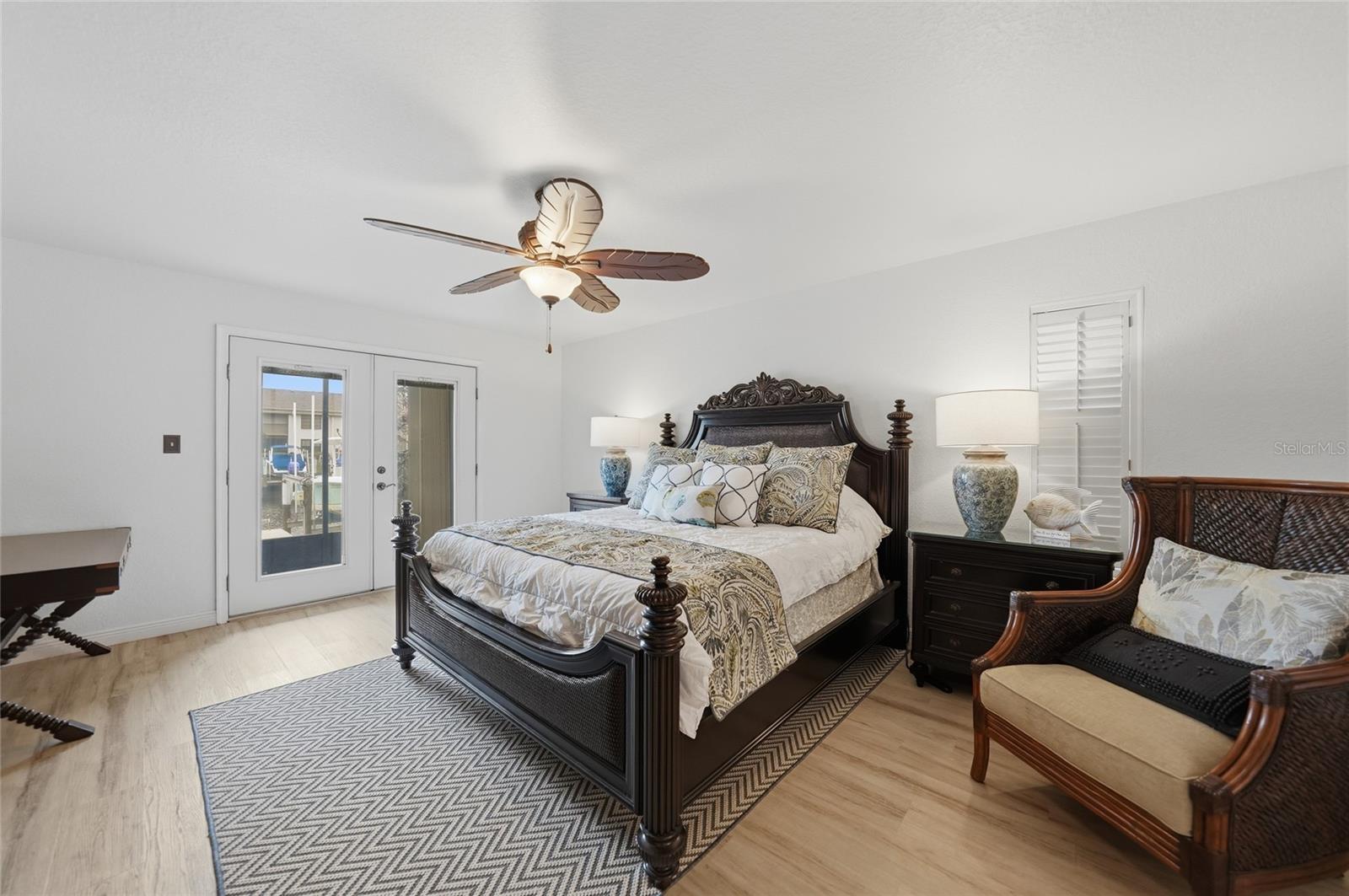 Image 19 of 100 For 208 Lewis Circle A1