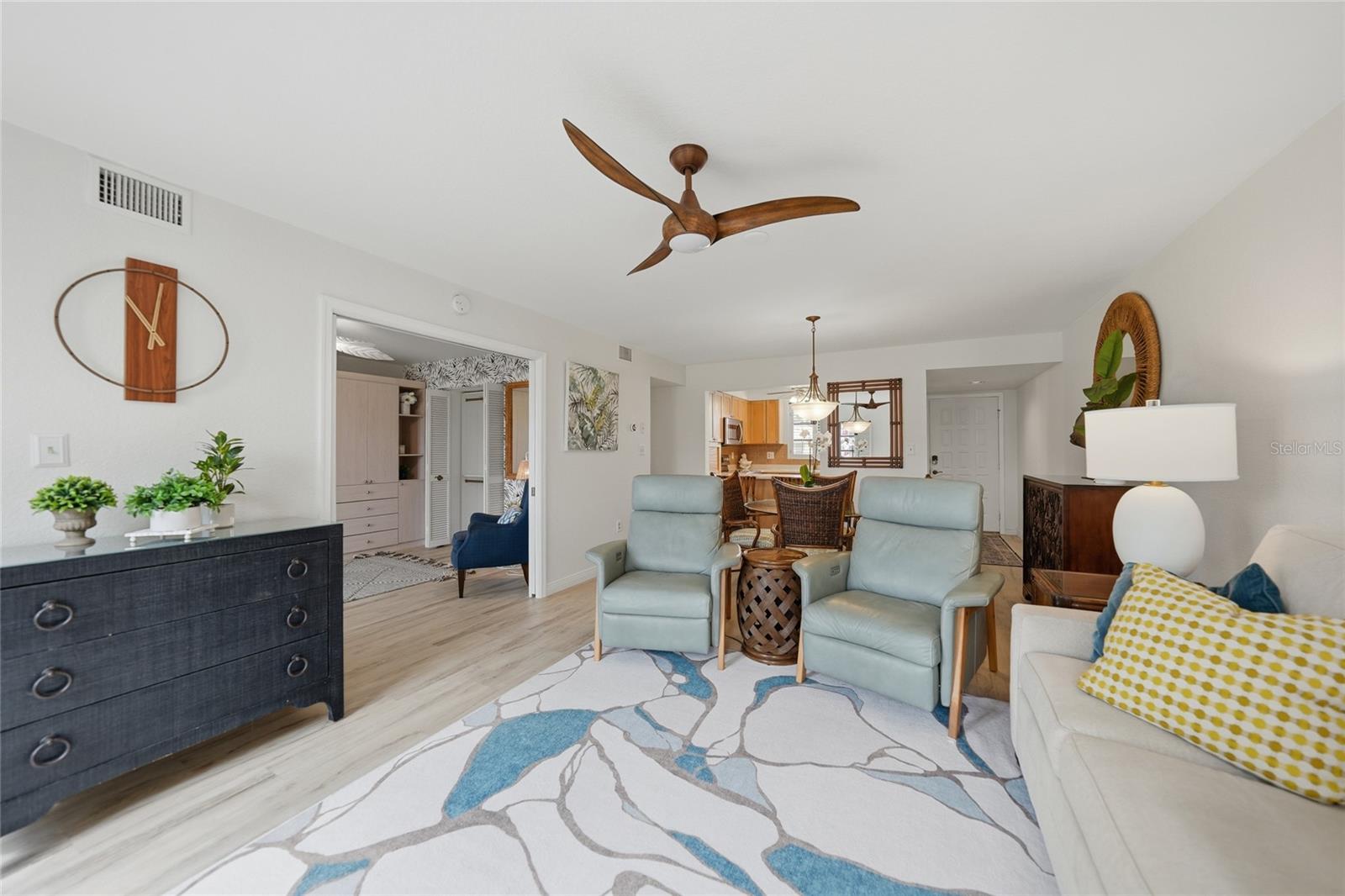 Image 5 of 100 For 208 Lewis Circle A1