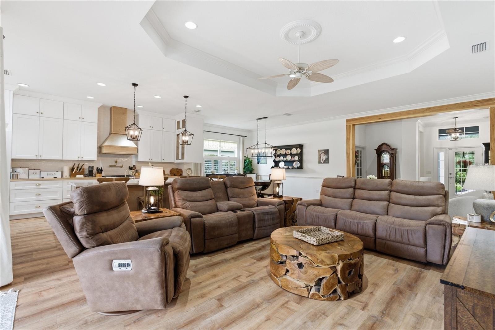 Image 12 of 87 For 10760 Trophy Drive