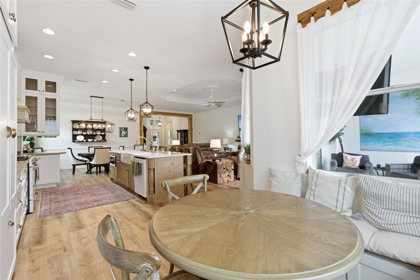 Image 14 of 87 For 10760 Trophy Drive