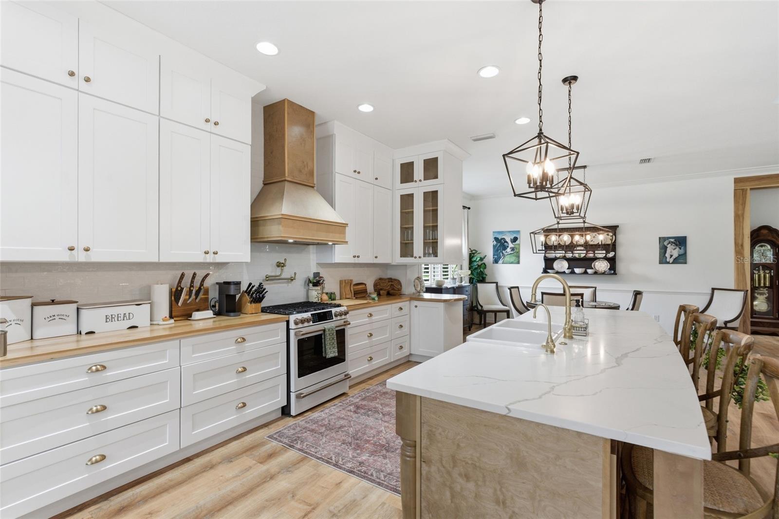 Image 18 of 87 For 10760 Trophy Drive