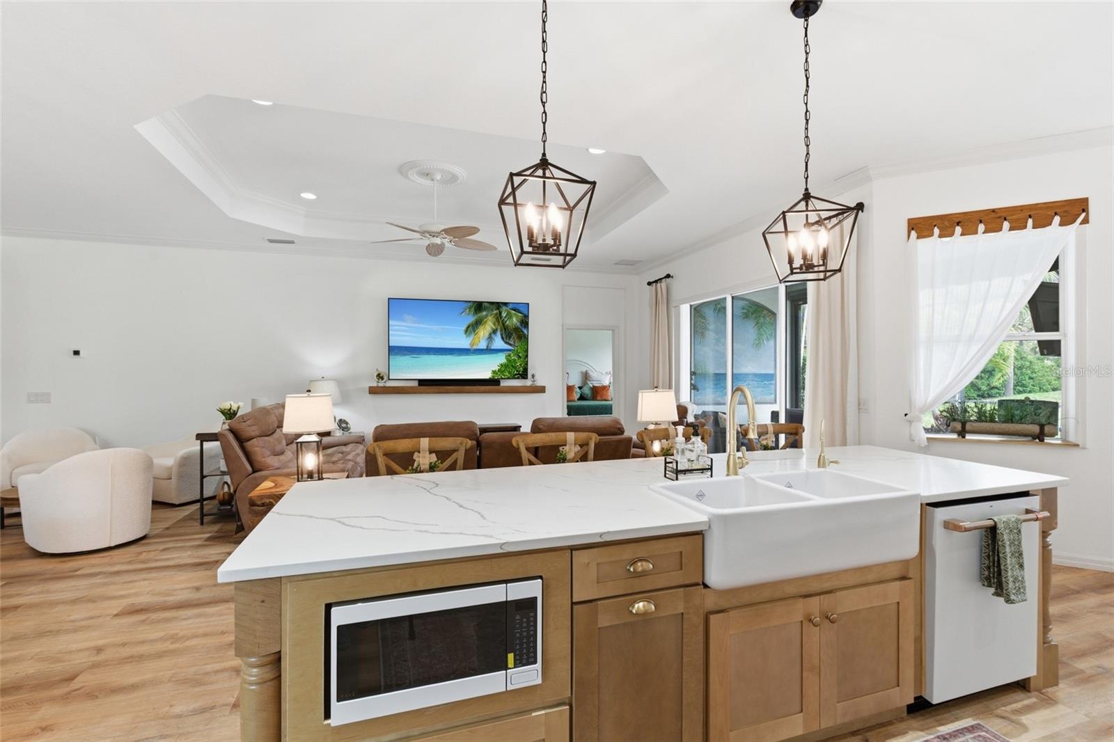 Image 23 of 87 For 10760 Trophy Drive