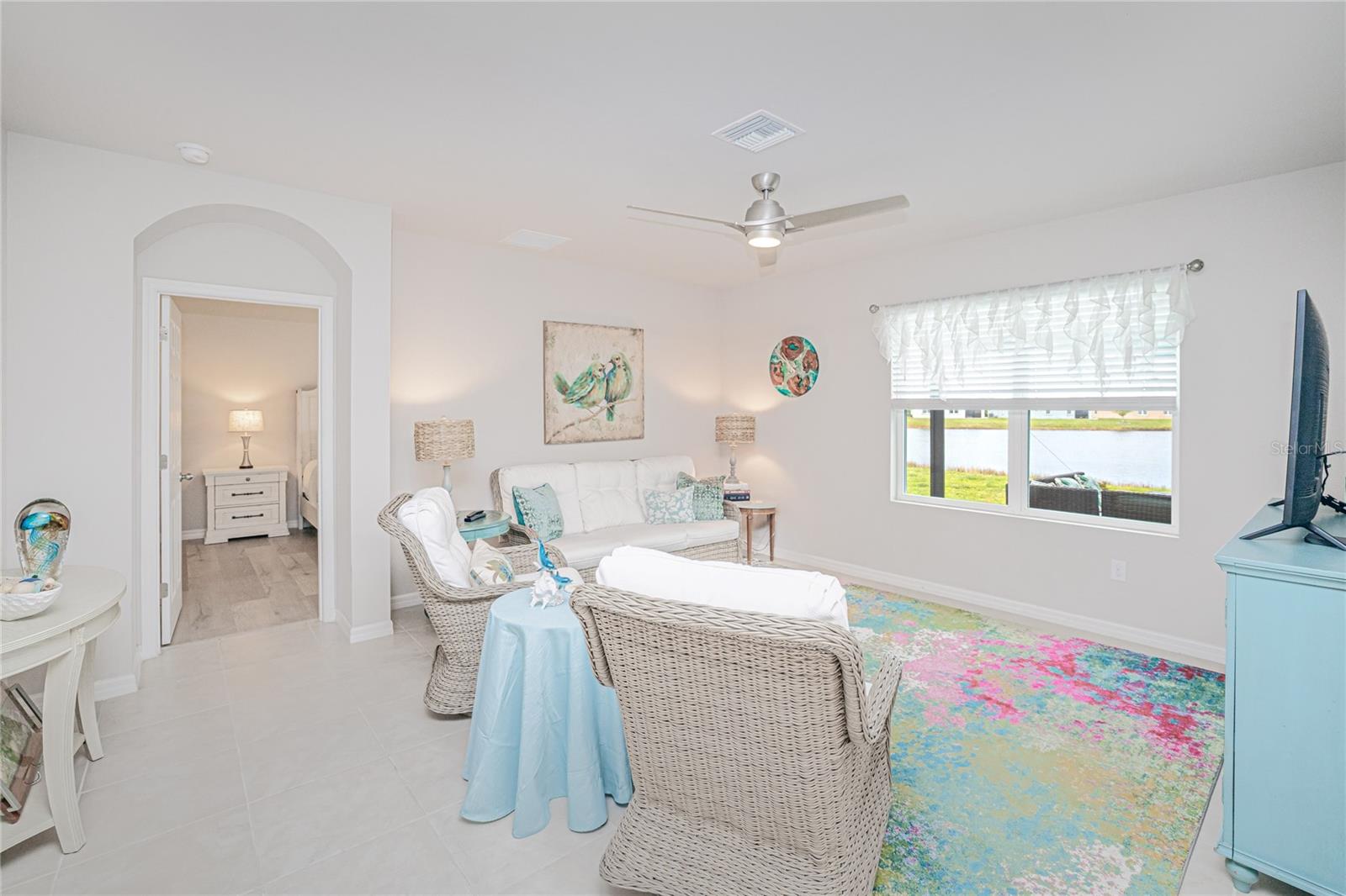 Image 15 of 62 For 25365 Lenox Circle