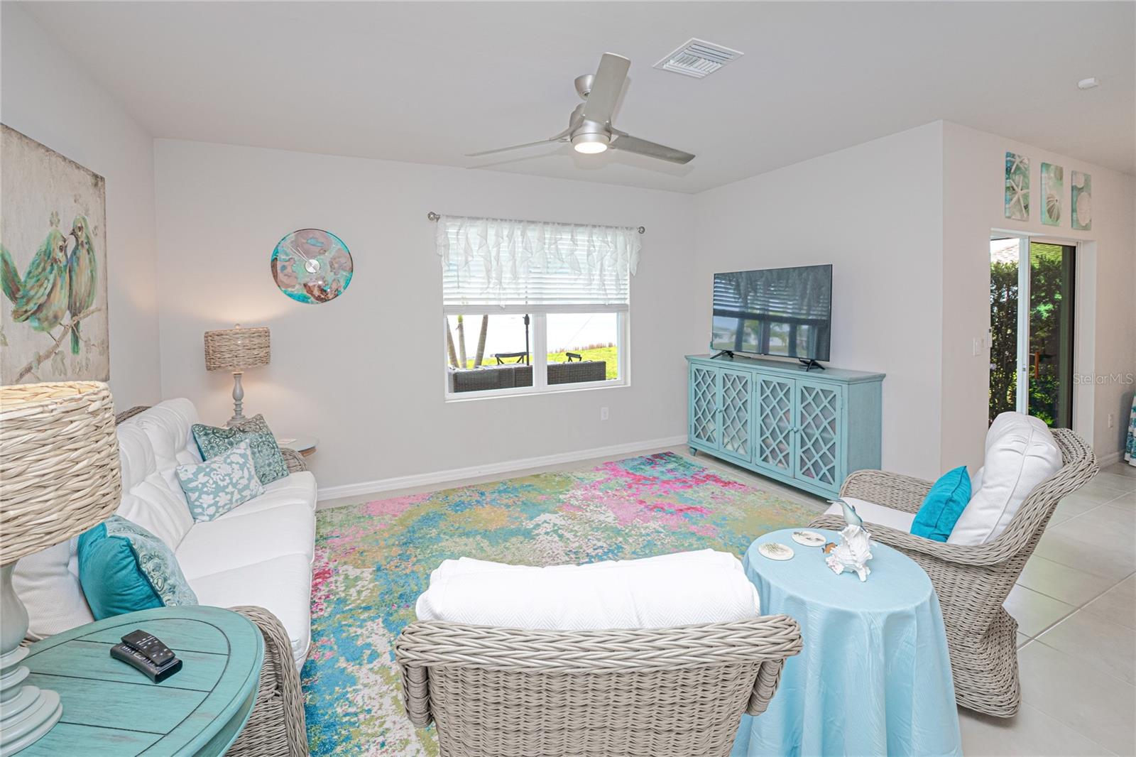 Image 16 of 62 For 25365 Lenox Circle