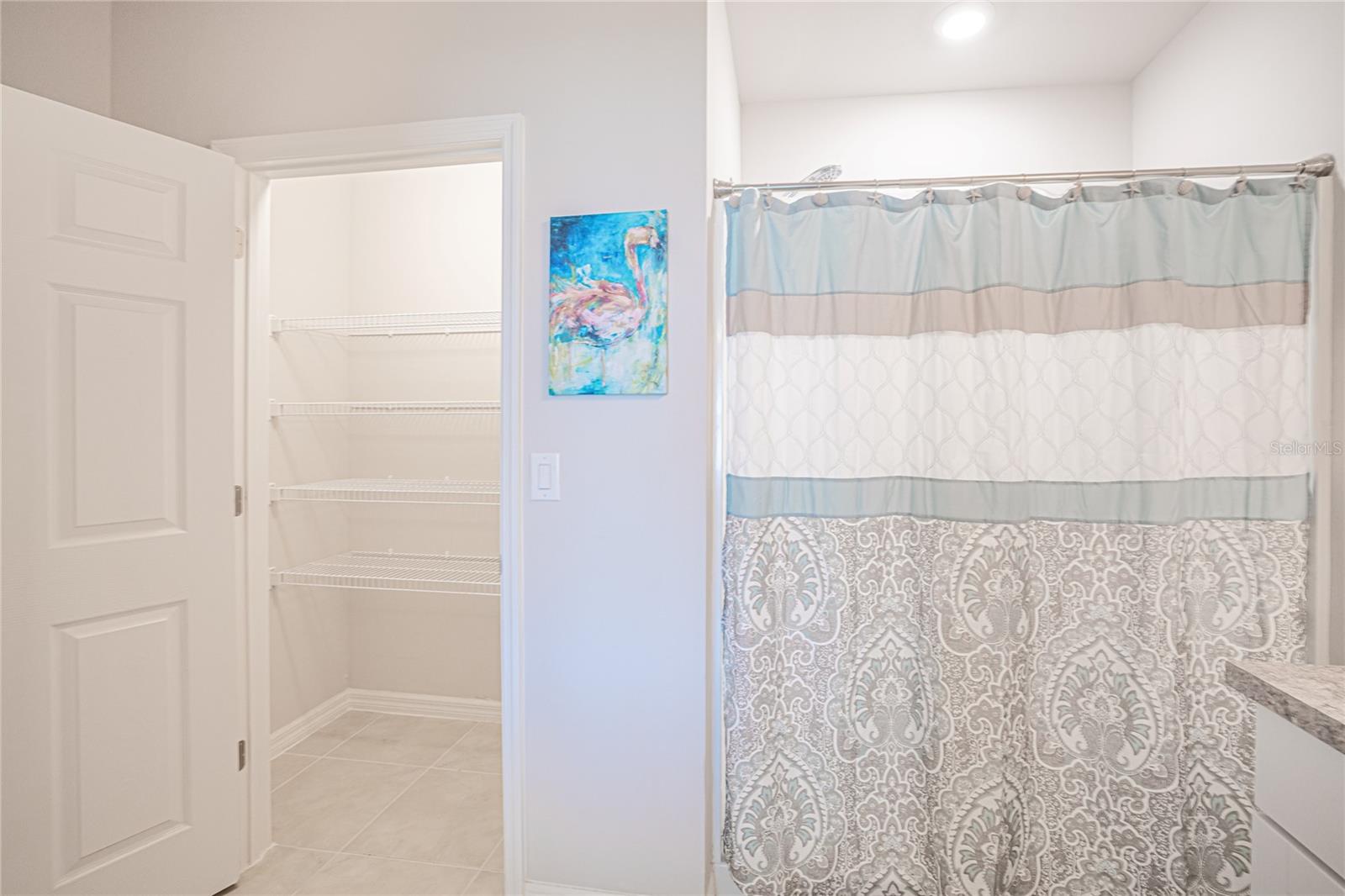 Image 21 of 62 For 25365 Lenox Circle