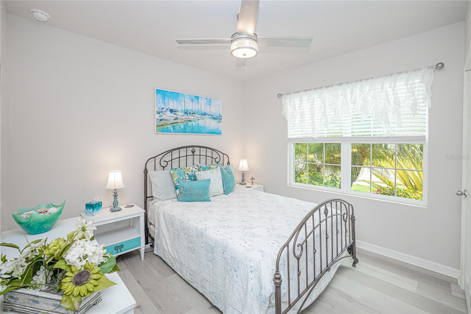 Image 25 of 62 For 25365 Lenox Circle