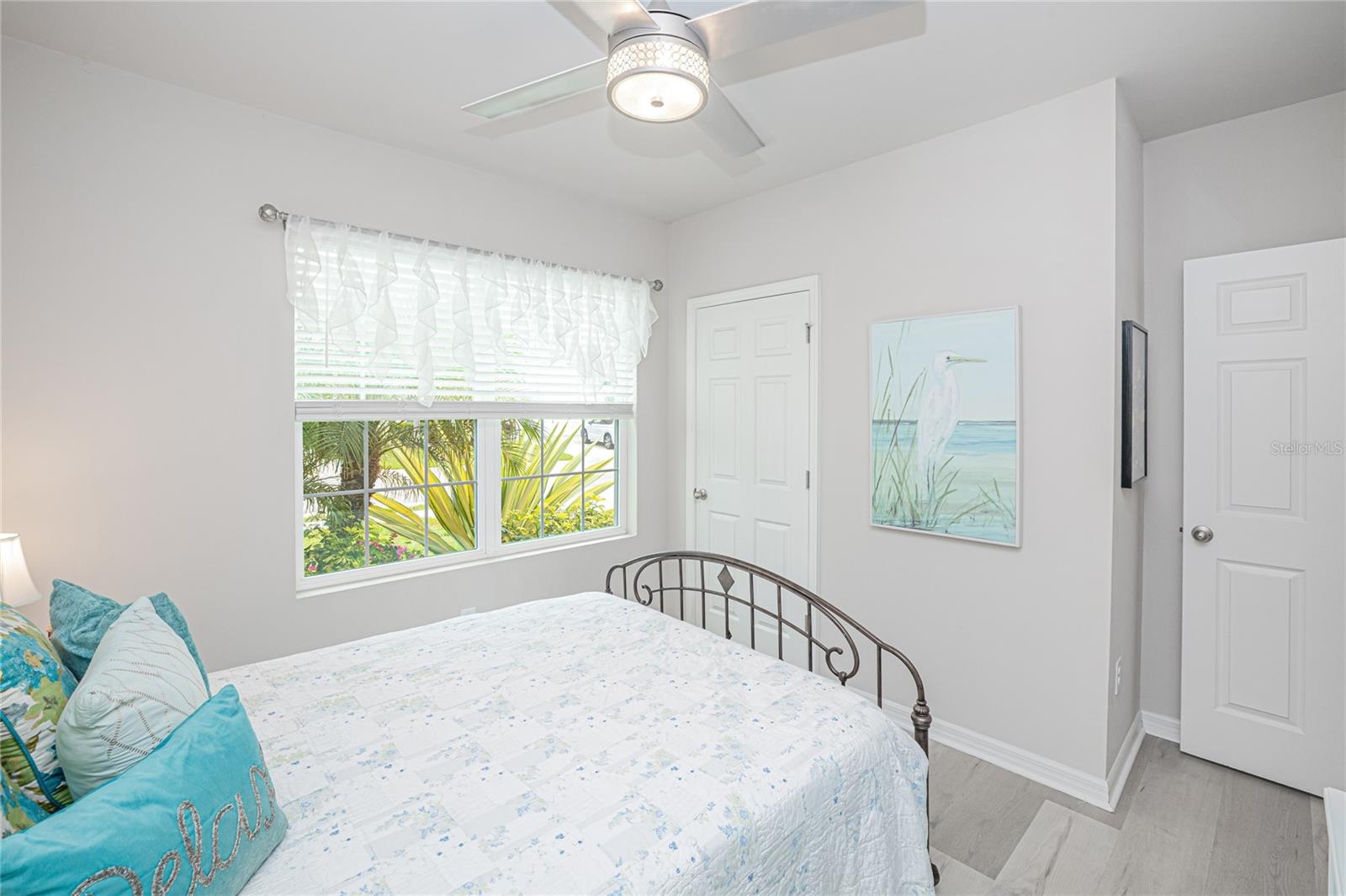 Image 26 of 62 For 25365 Lenox Circle