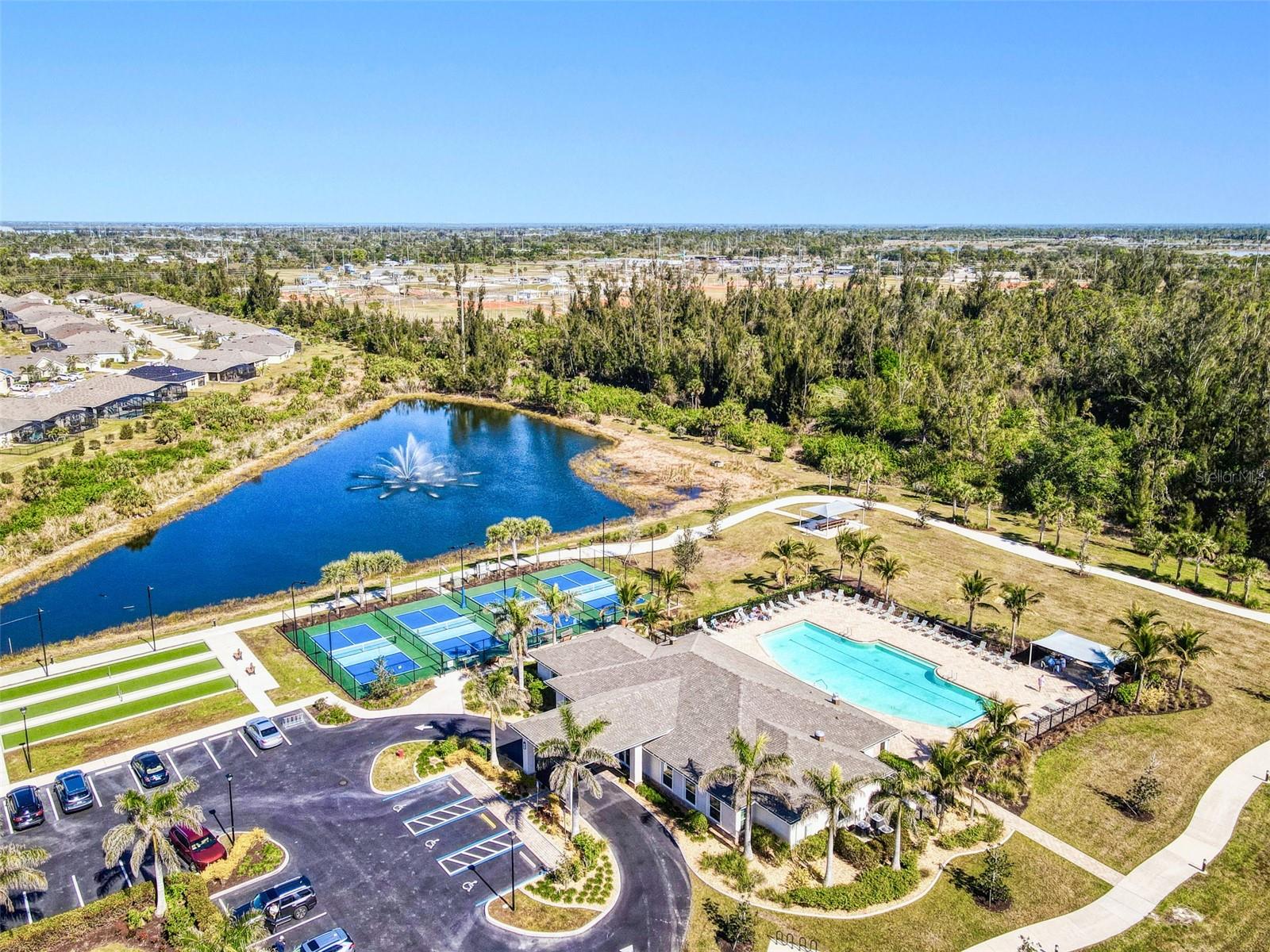 Image 58 of 62 For 25365 Lenox Circle