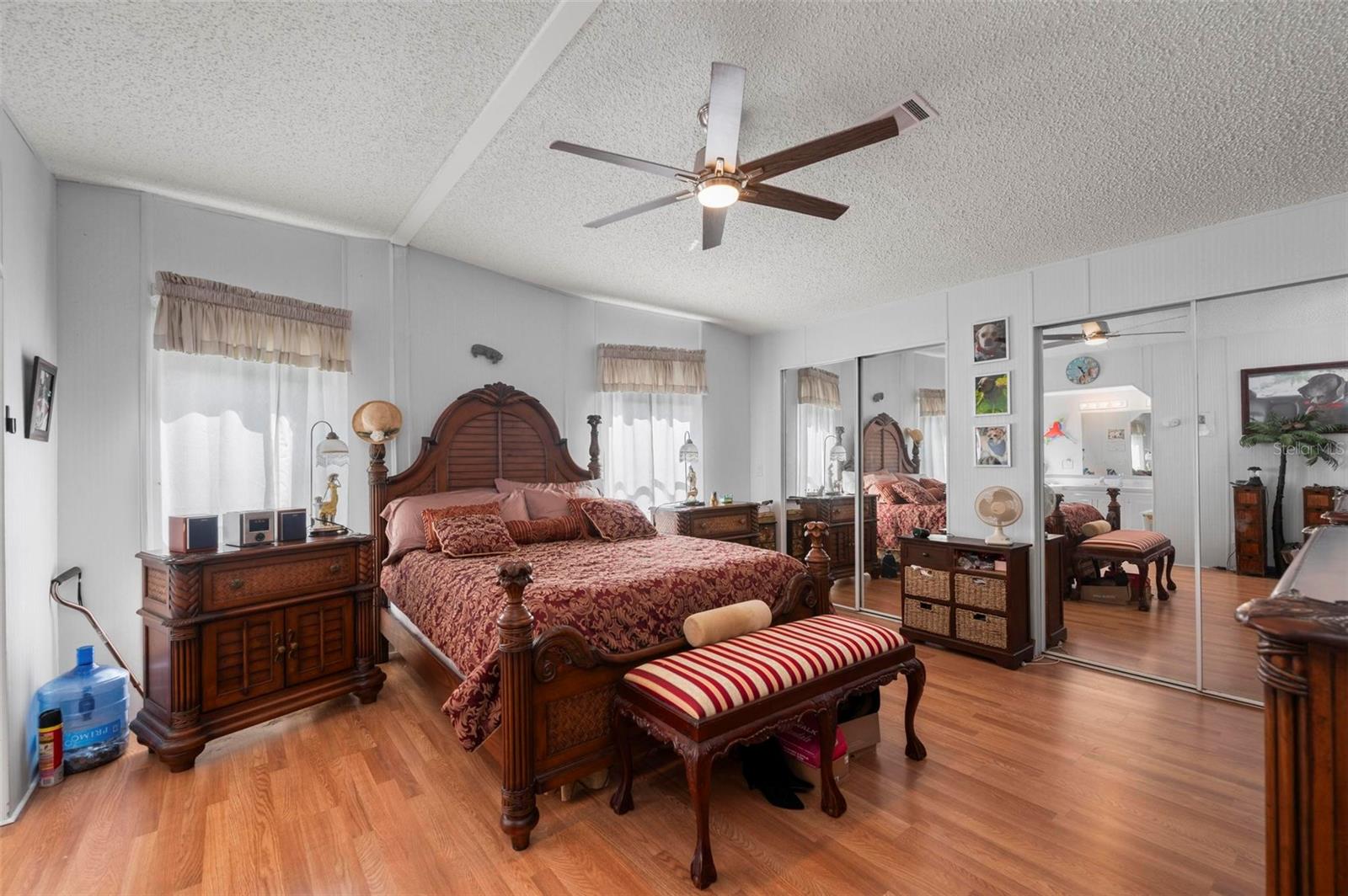 Image 21 of 68 For 1000 Kings Highway 247