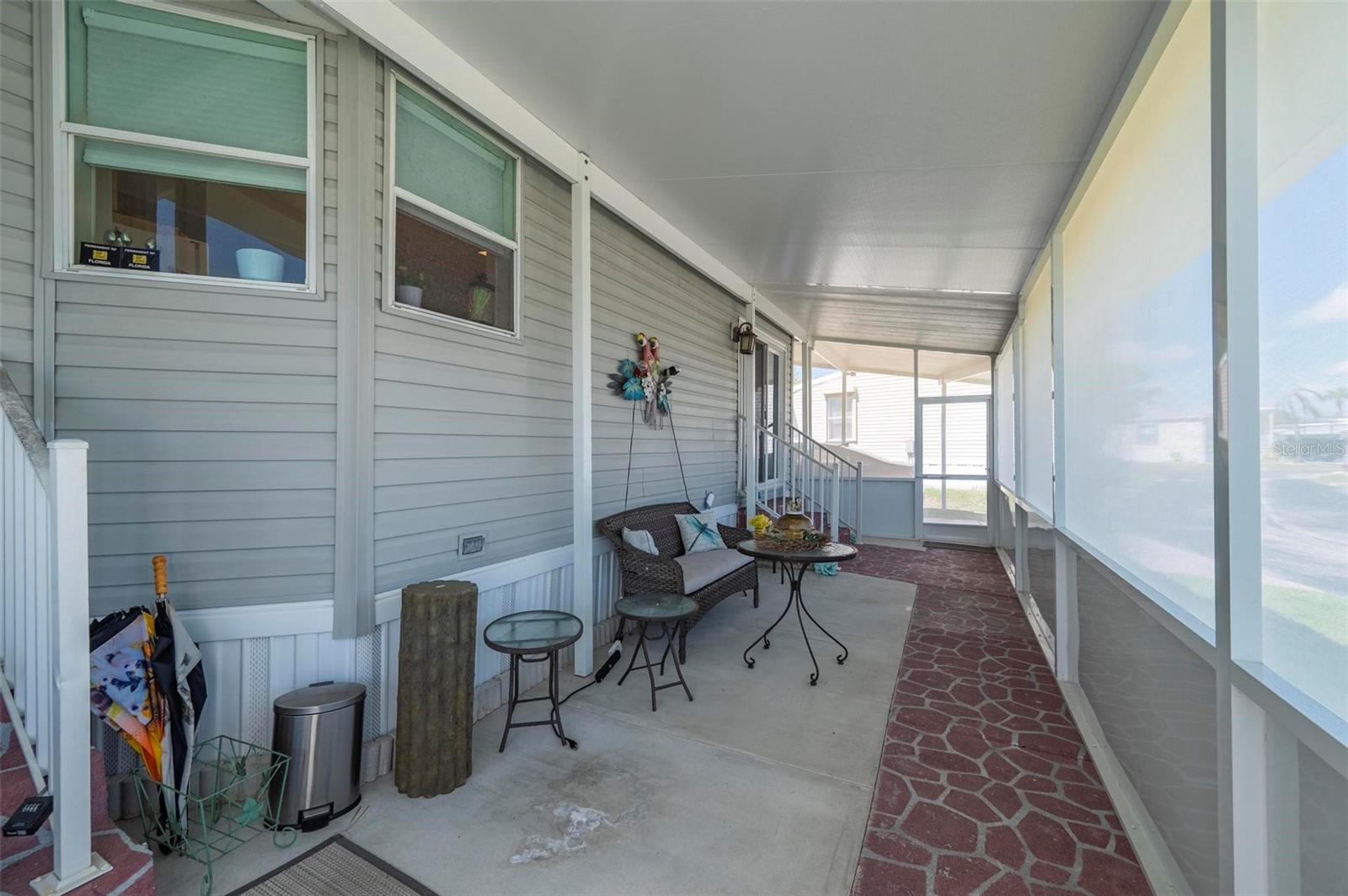 Image 3 of 68 For 1000 Kings Highway 247