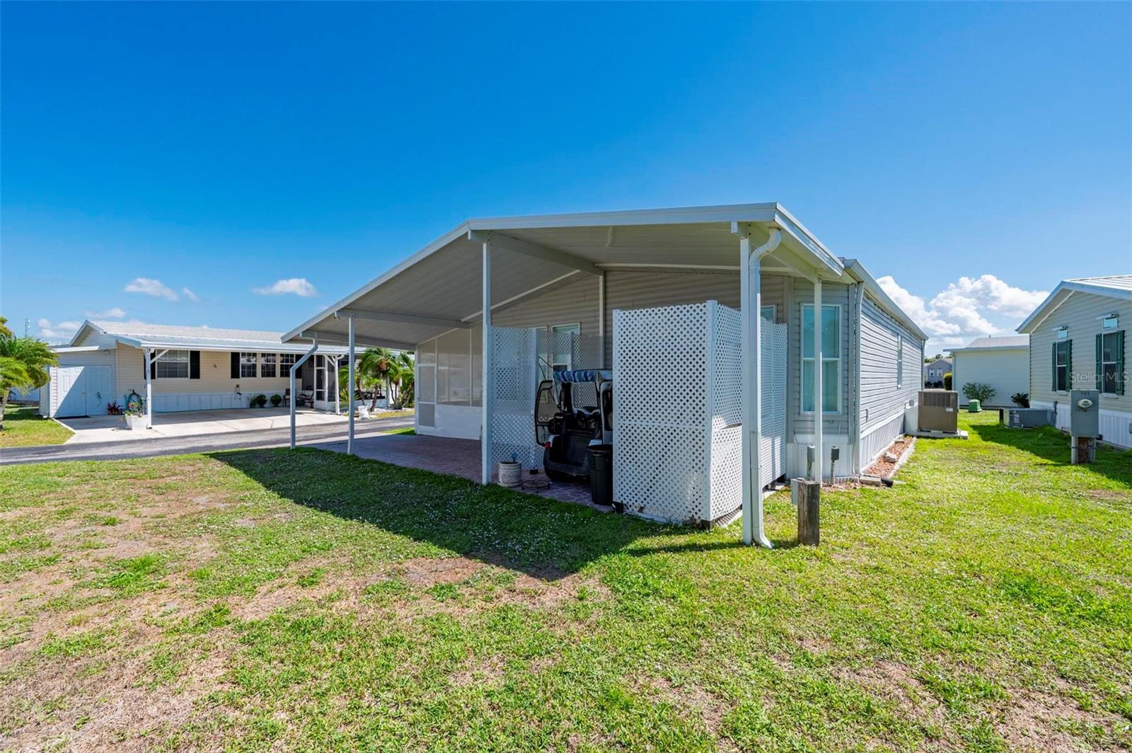 Image 40 of 68 For 1000 Kings Highway 247