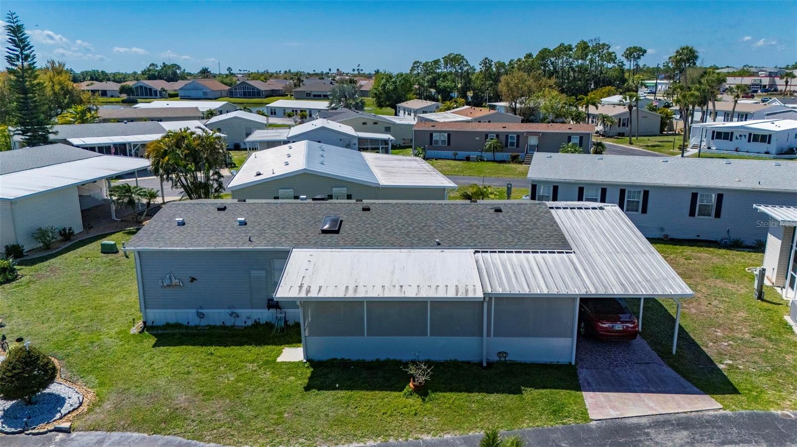 Image 43 of 68 For 1000 Kings Highway 247