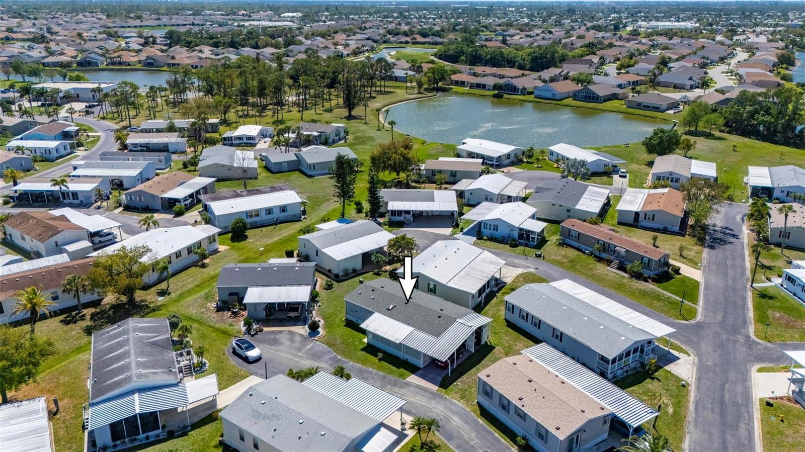 Image 47 of 68 For 1000 Kings Highway 247