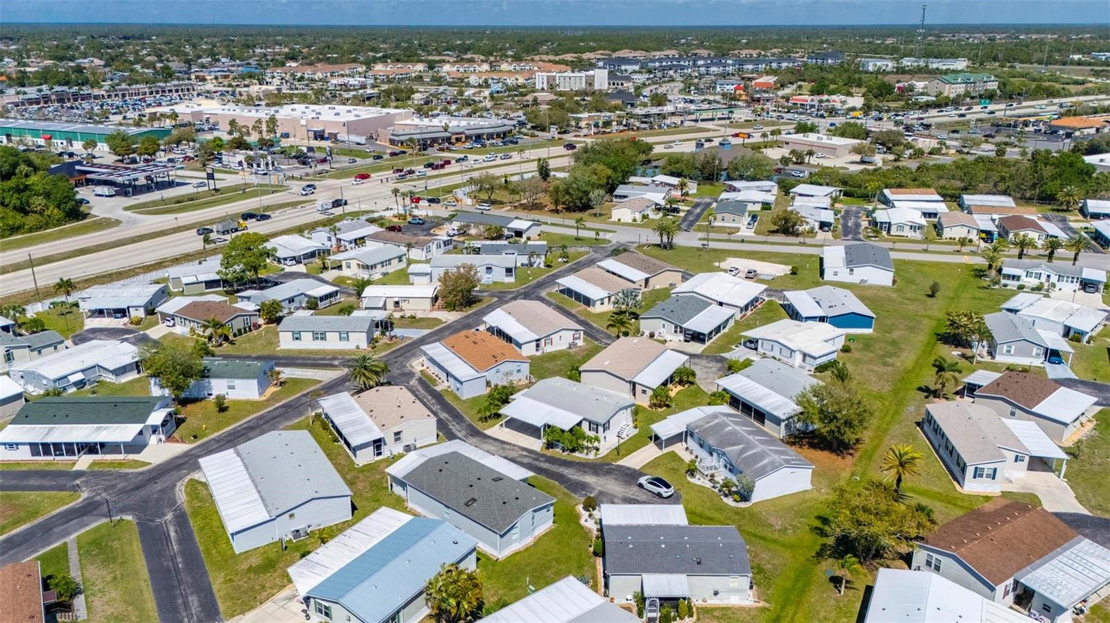 Image 56 of 68 For 1000 Kings Highway 247