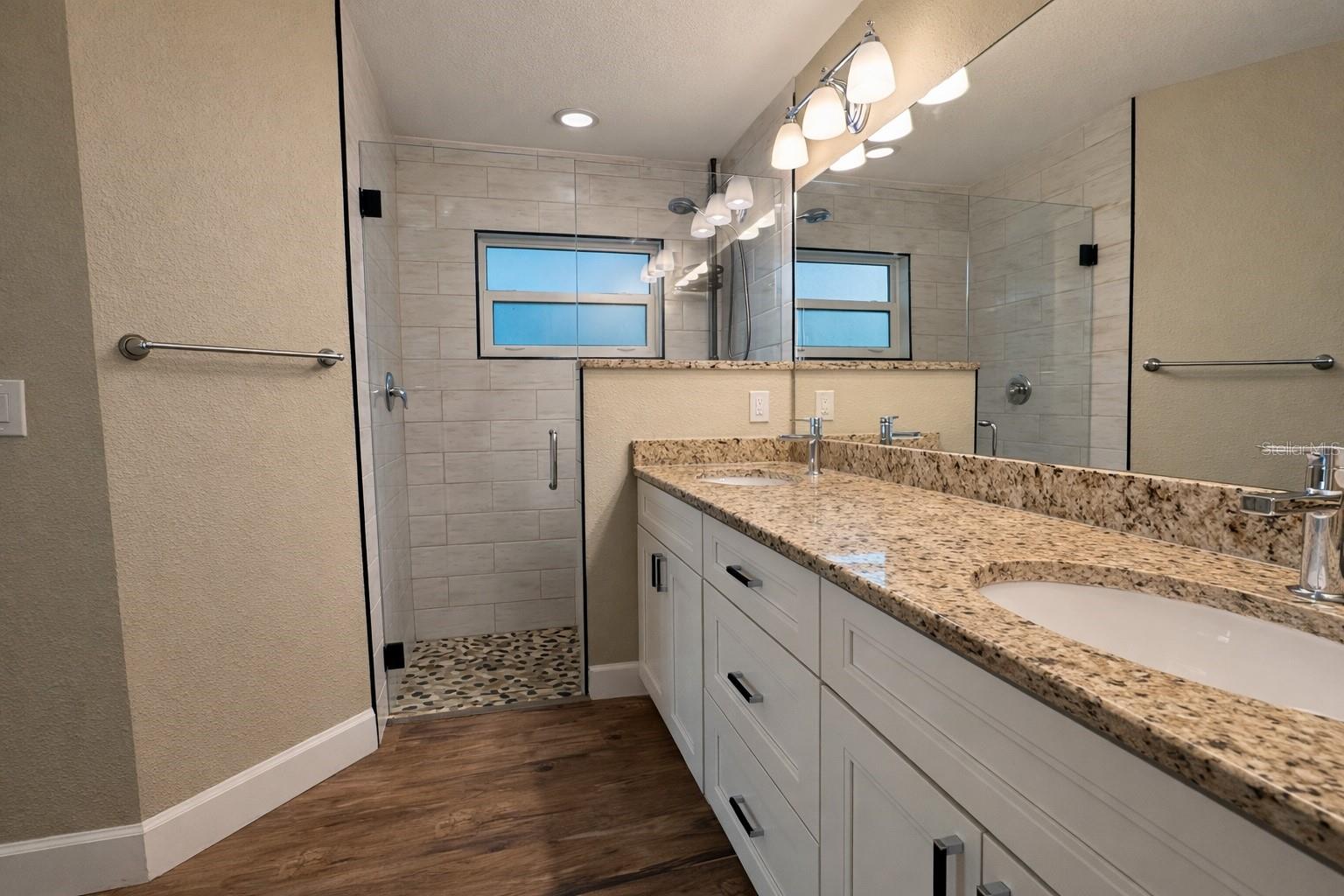 Image 12 of 17 For 5223 Kingsman Avenue