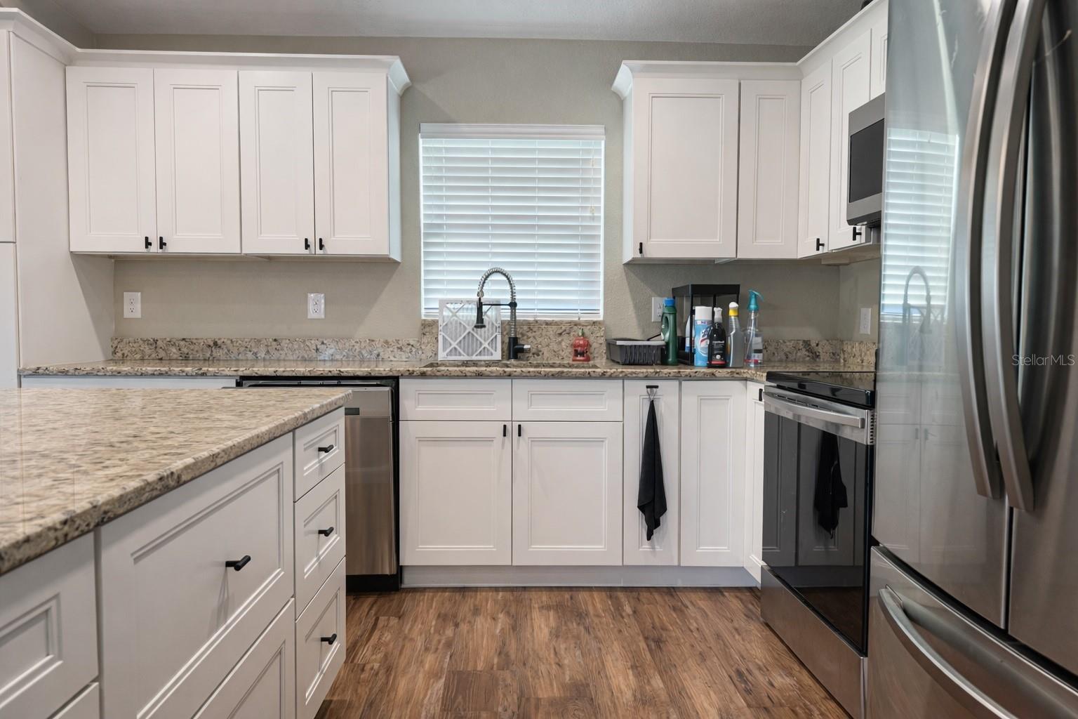 Image 8 of 17 For 5223 Kingsman Avenue