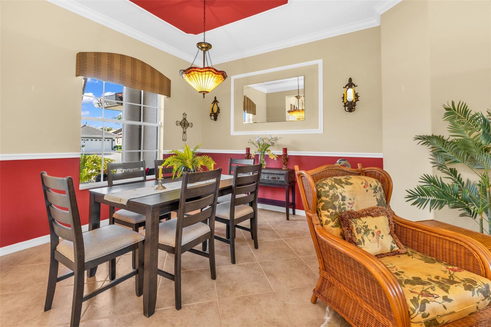 Image 18 of 73 For 1989 Coconut Palm Circle