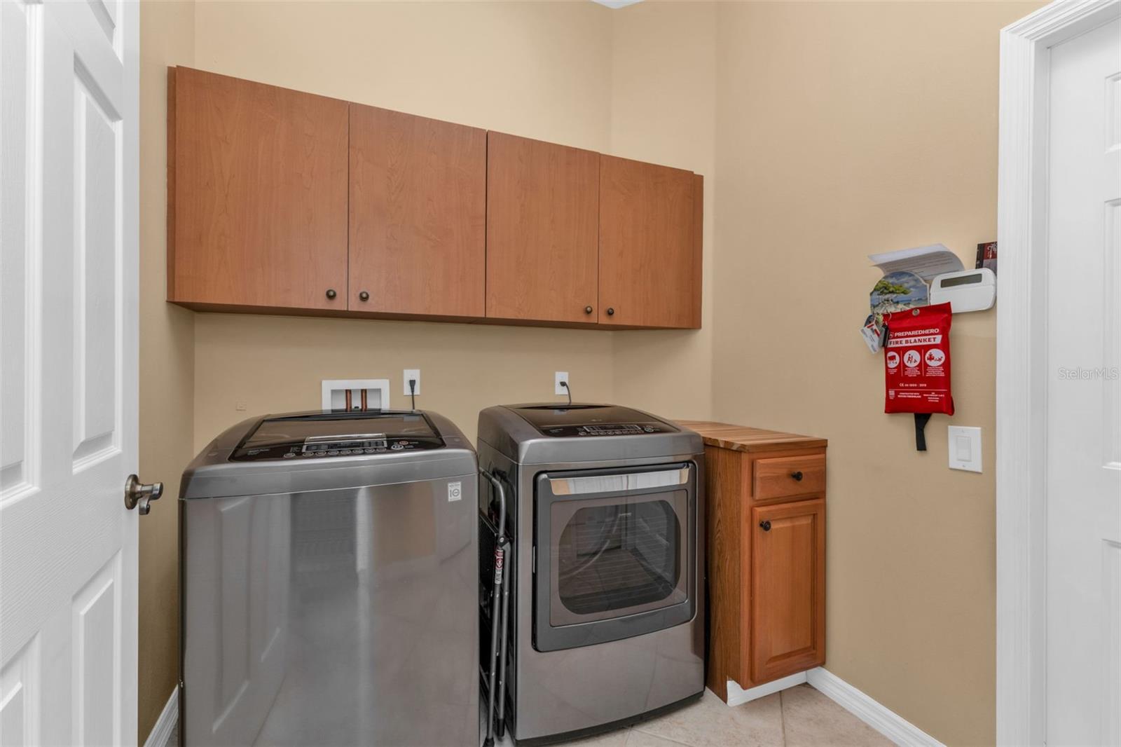 Image 32 of 73 For 1989 Coconut Palm Circle