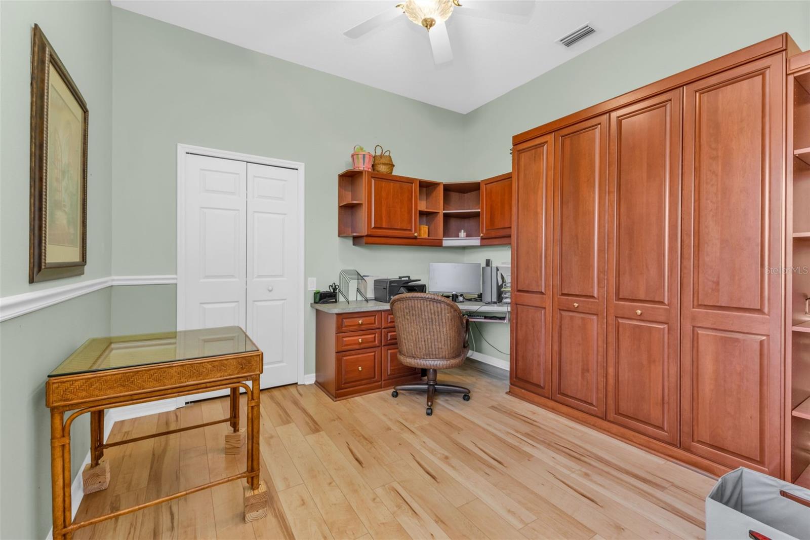 Image 34 of 73 For 1989 Coconut Palm Circle