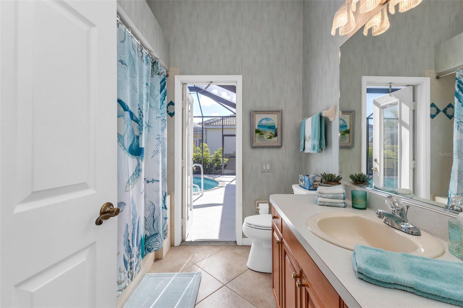 Image 37 of 73 For 1989 Coconut Palm Circle